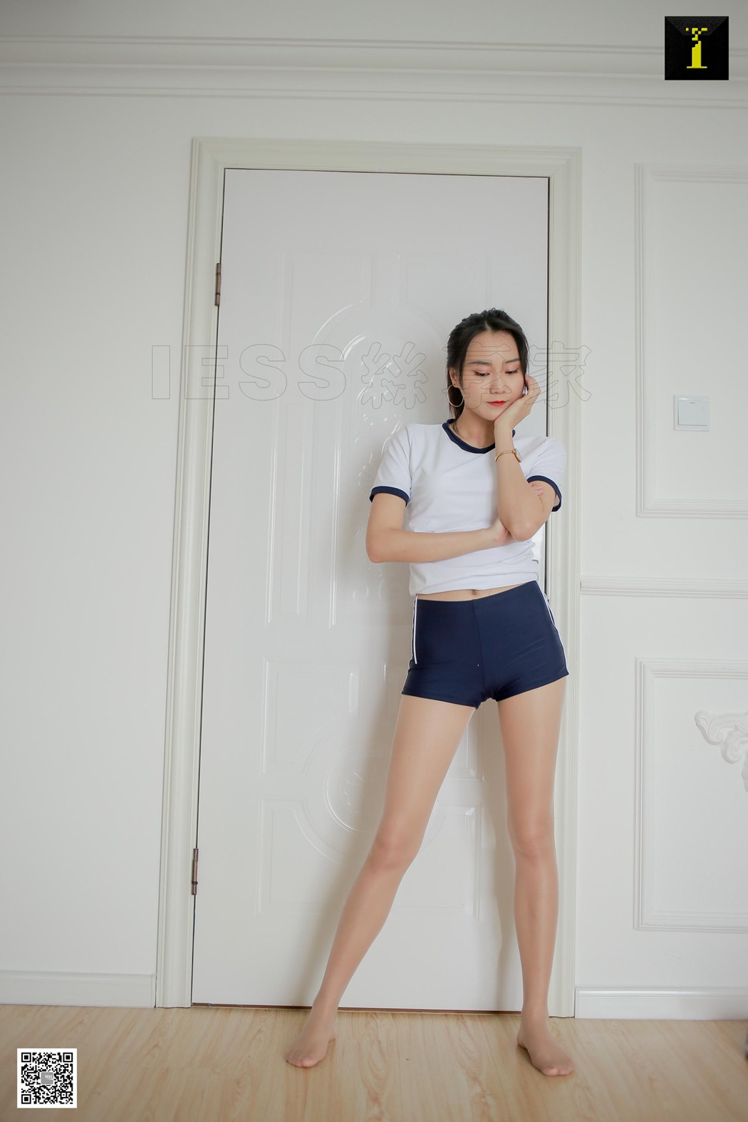 图片[48]-[IESS异思趣向] 2019.08.13 丝享家549：小衫《透出轮廓的紧身裤》 在线浏览 – 速更版-美库