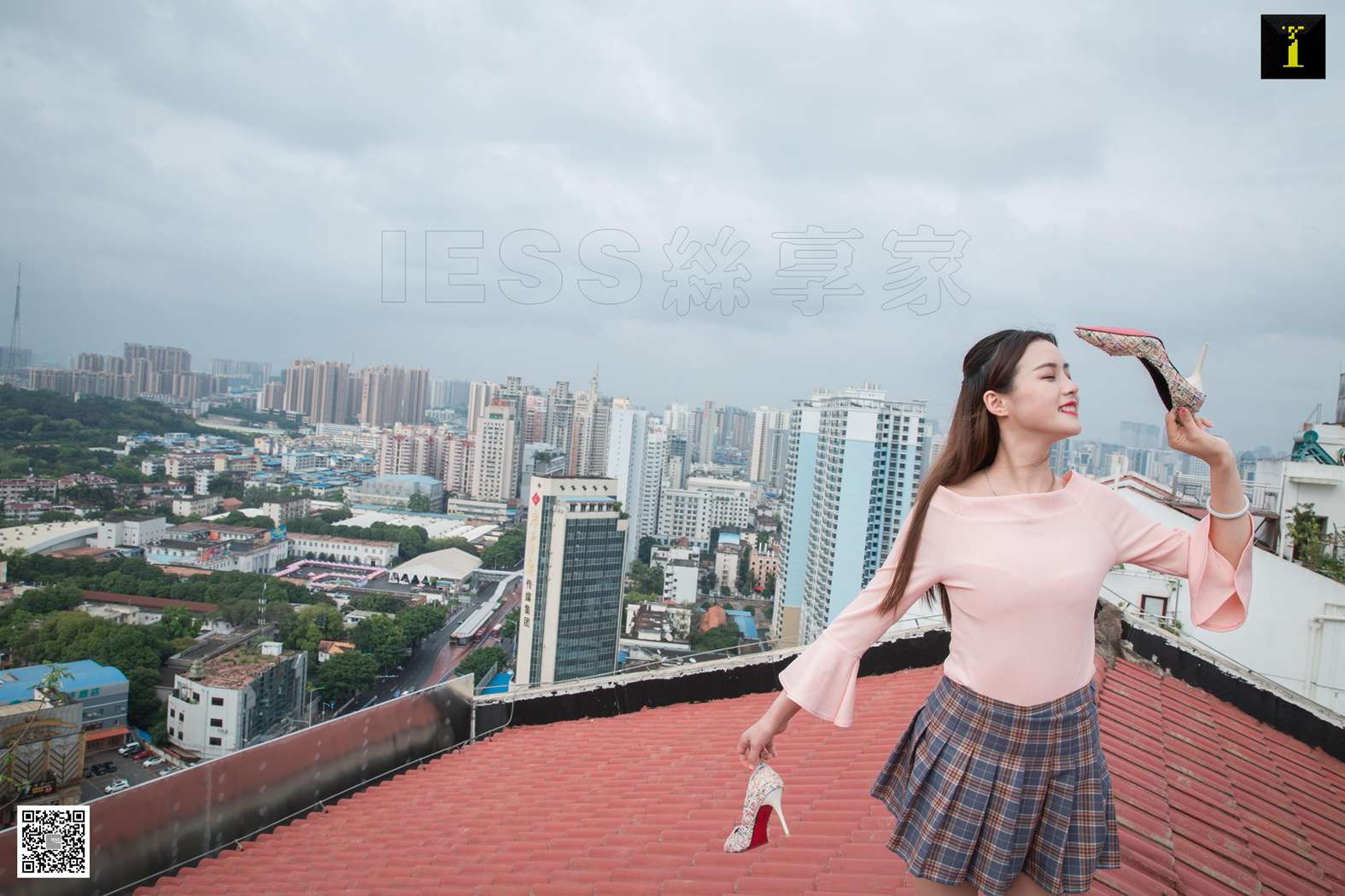 图片[56]-[IESS异思趣向] 2019.08.07 丝享家545：九妹《九妹七夕红屋顶》 在线浏览 – 速更版-美库