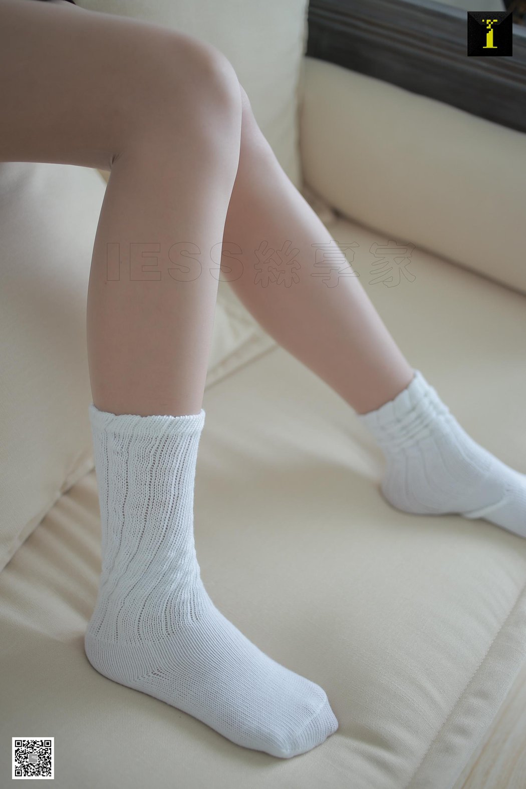 图片[56]-[IESS异思趣向] 2019.08.21 丝享家555：小衫《小衫初尝JK棉袜》 在线浏览 – 速更版-美库