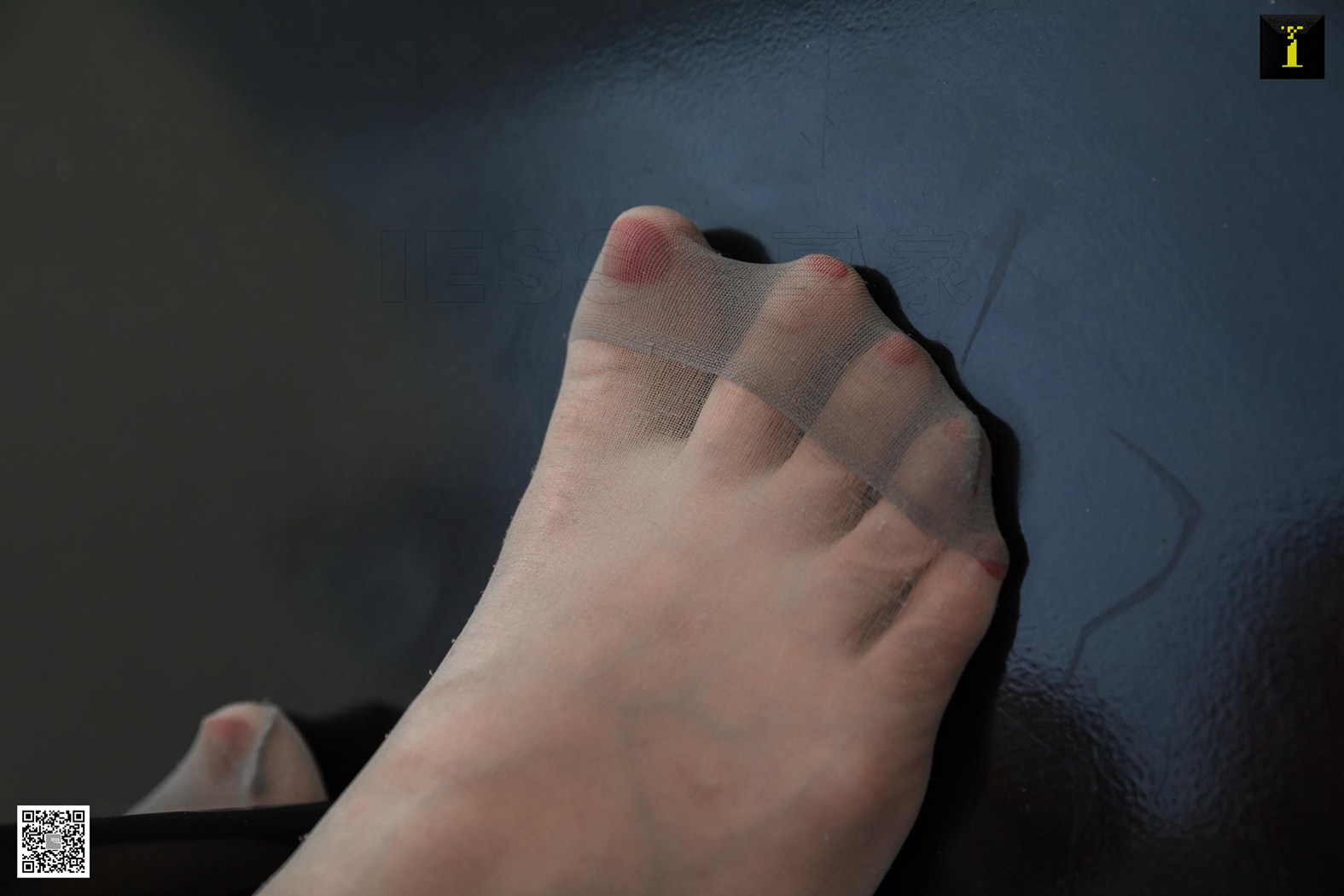 图片[50]-[IESS异思趣向] 2019.08.20 丝享家554：秋秋《秋秋袜上的唇印》 在线浏览 – 速更版-美库