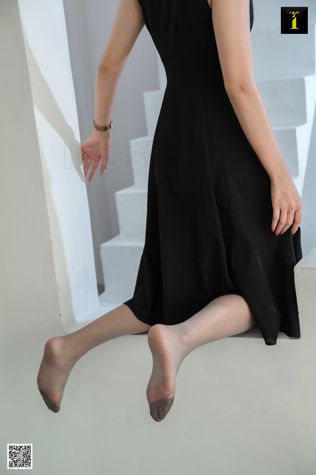 图片[78]-[IESS异思趣向] 2019.08.20 丝享家554：秋秋《秋秋袜上的唇印》 在线浏览 – 速更版-美库