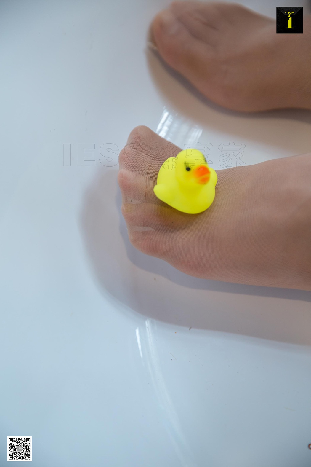 图片[13]-[IESS异思趣向] 2019.08.29 丝享家561：婉萍《婉萍与小黄鸭》 在线浏览 – 速更版-美库