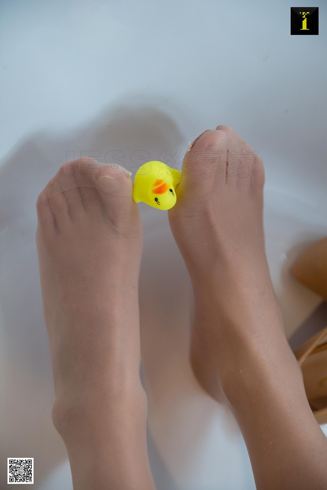 图片[39]-[IESS异思趣向] 2019.08.29 丝享家561：婉萍《婉萍与小黄鸭》 在线浏览 – 速更版-美库