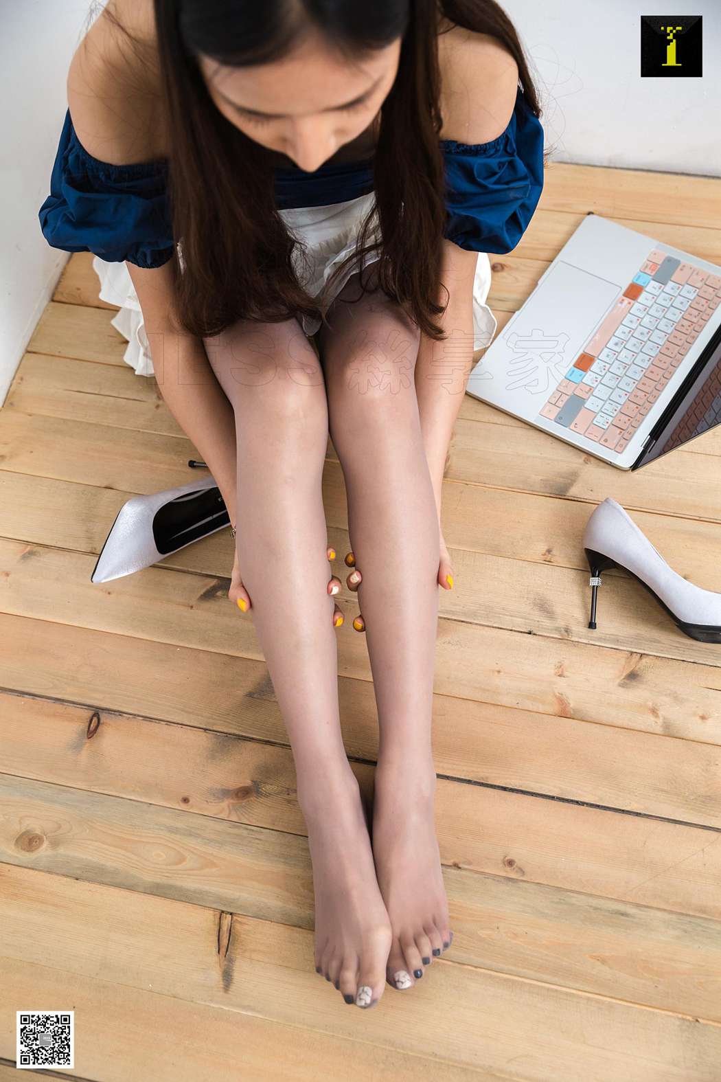 图片[10]-[IESS异思趣向] 2019.08.23 丝享家557：美子《回家换鞋的美子》 在线浏览 – 速更版-美库