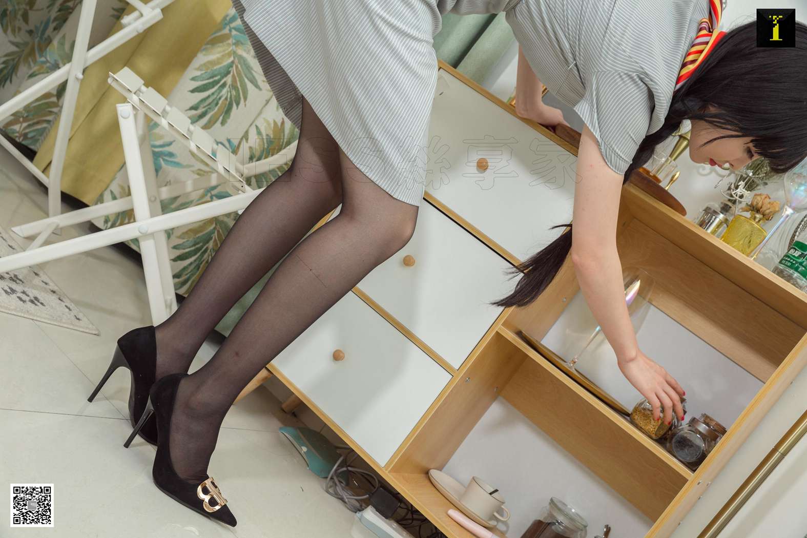 图片[20]-[IESS异思趣向] 2019.08.28 丝享家560：喵姐《我的闺蜜是乘务员》 在线浏览 – 速更版-美库