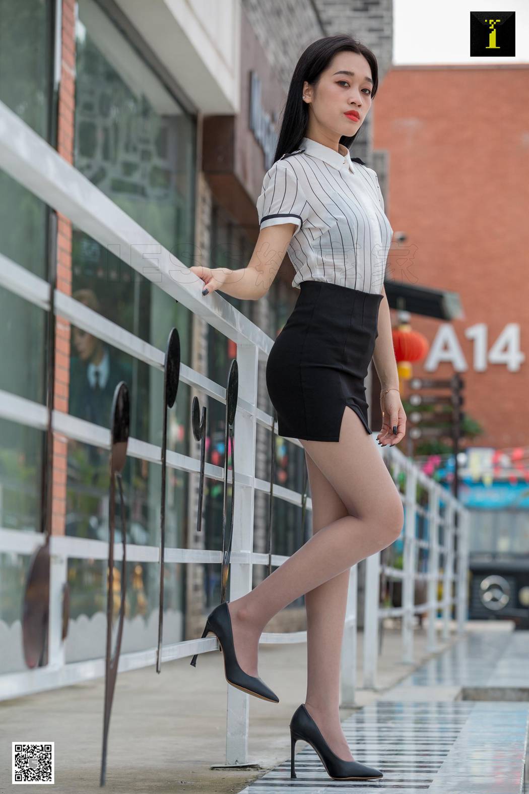 图片[62]-[IESS异思趣向] 2019.09.26 丝享家580：可乐《偶遇白领街拍》在线浏览 – 速更版-美库