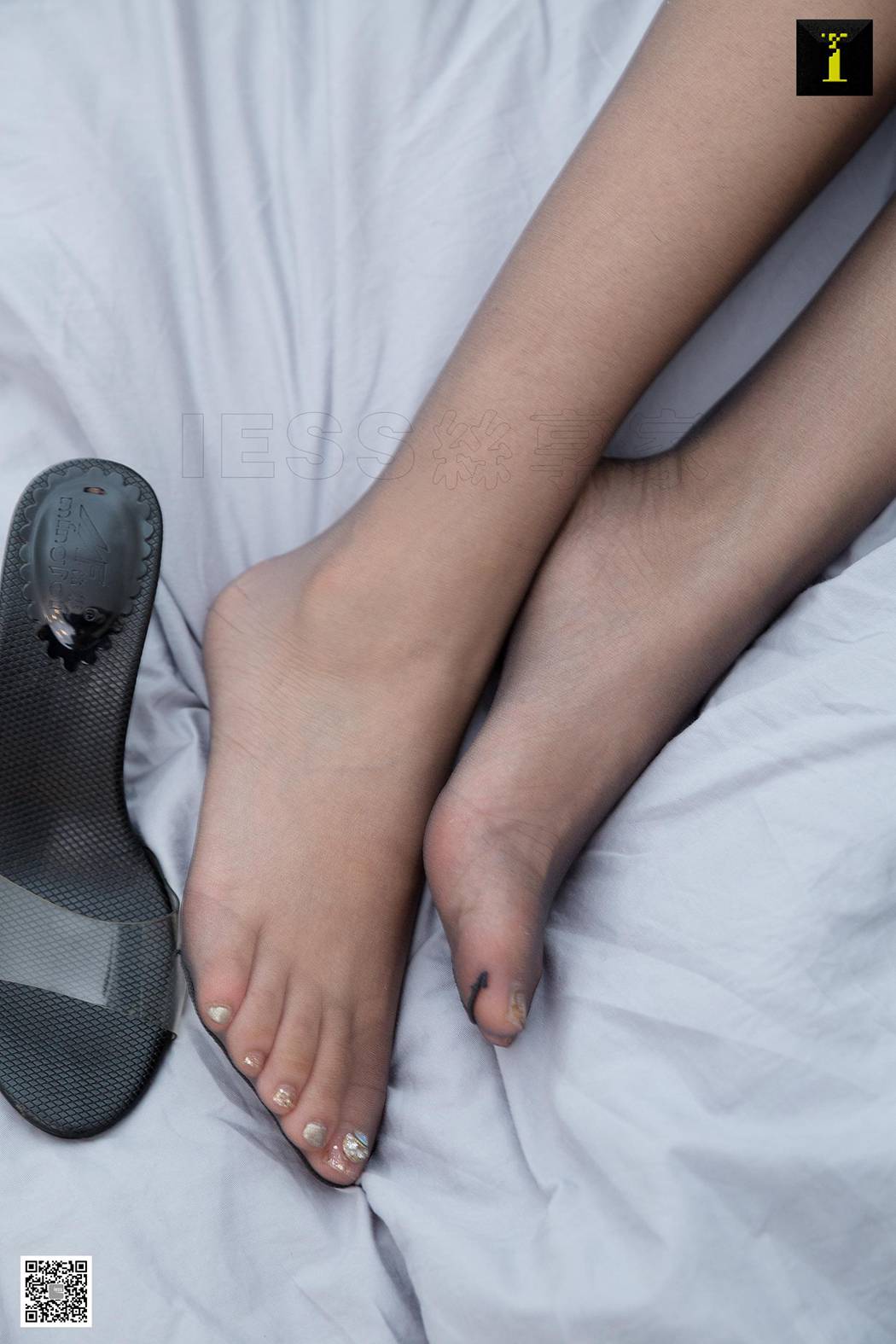 图片[15]-[IESS异思趣向] 2019.09.17 丝享家573：可乐《一个酒醒的妹子》在线浏览 – 速更版-美库