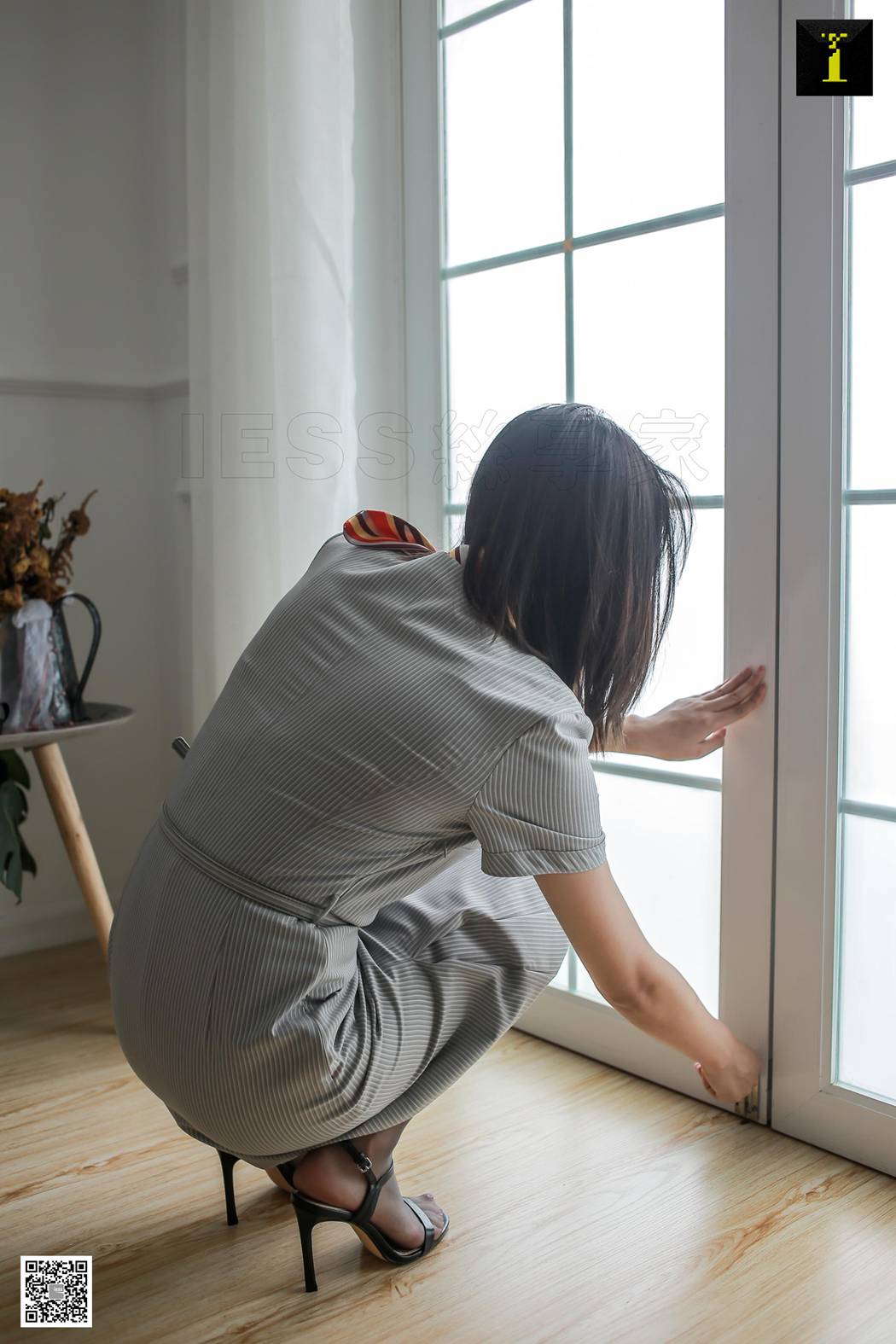 图片[84]-[IESS异思趣向] 2019.10.19 丝享家 591：小衫《乘务员的午后》在线浏览 – 速更版-美库