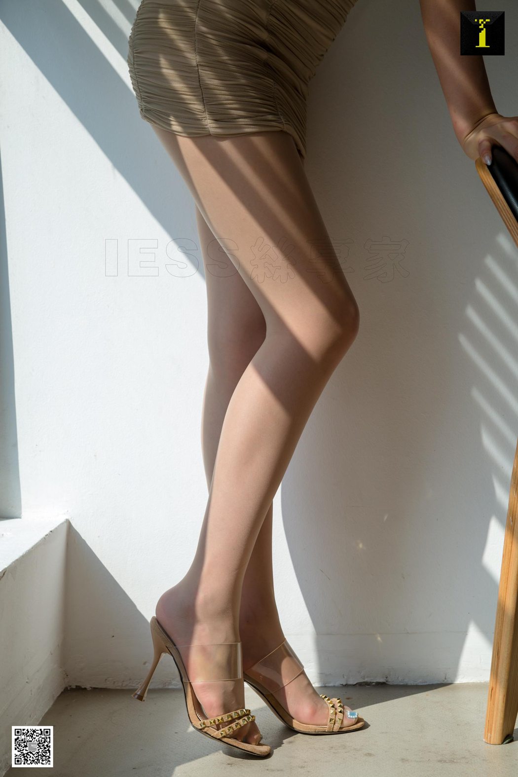 图片[74]-[IESS异思趣向] 2019.10.31 丝享家 599：九妹《光与影的质感》在线浏览 – 速更版-美库