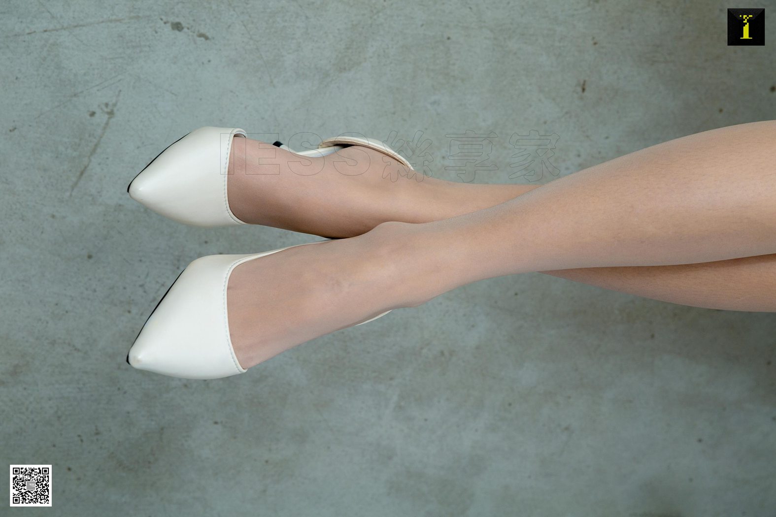 图片[39]-[IESS异思趣向] 2019.10.24 丝享家 595 婉萍《婉萍的紫色小花》在线浏览 – 速更版-美库