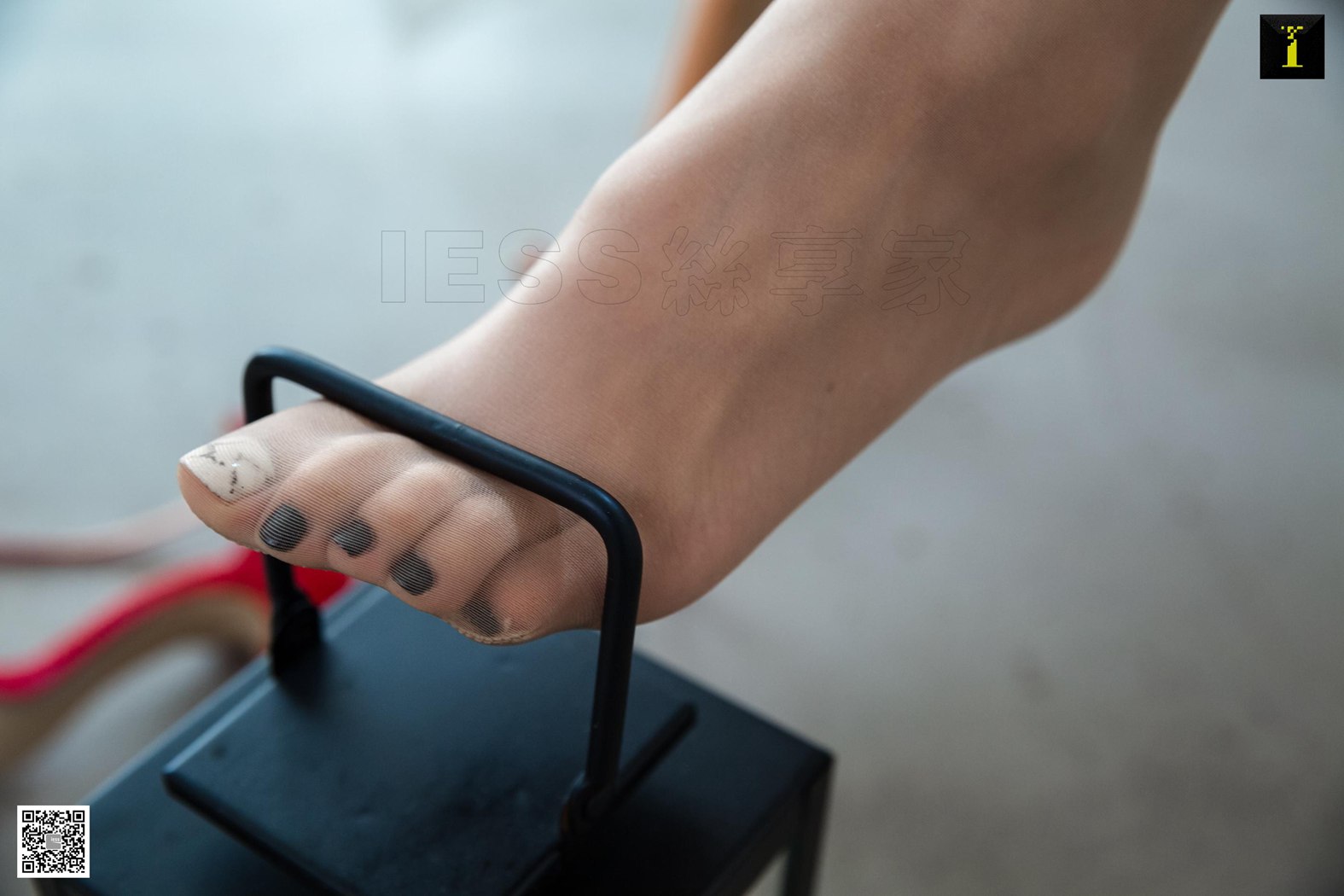 图片[96]-[IESS异思趣向] 2019.10.30 丝享家 598：美子《美子红色小樱桃》在线浏览 – 速更版-美库