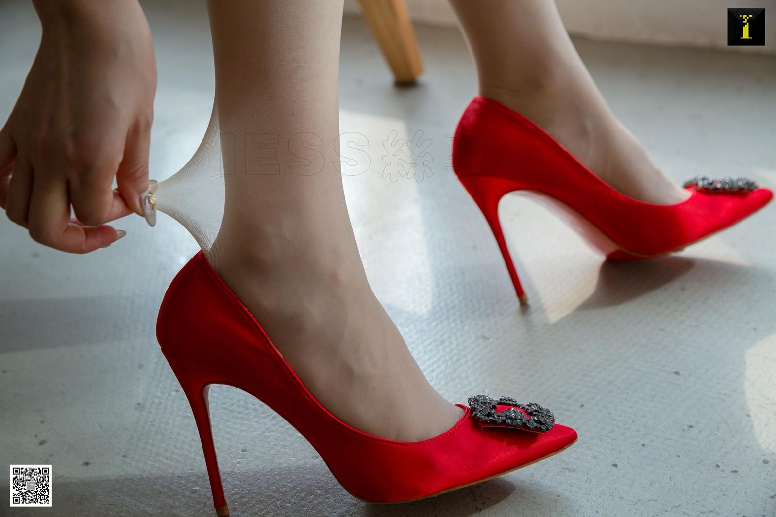 图片[9]-[IESS异思趣向] 2019.11.06 丝享家 603： 九妹《九妹的樱桃红》在线浏览 – 速更版-美库