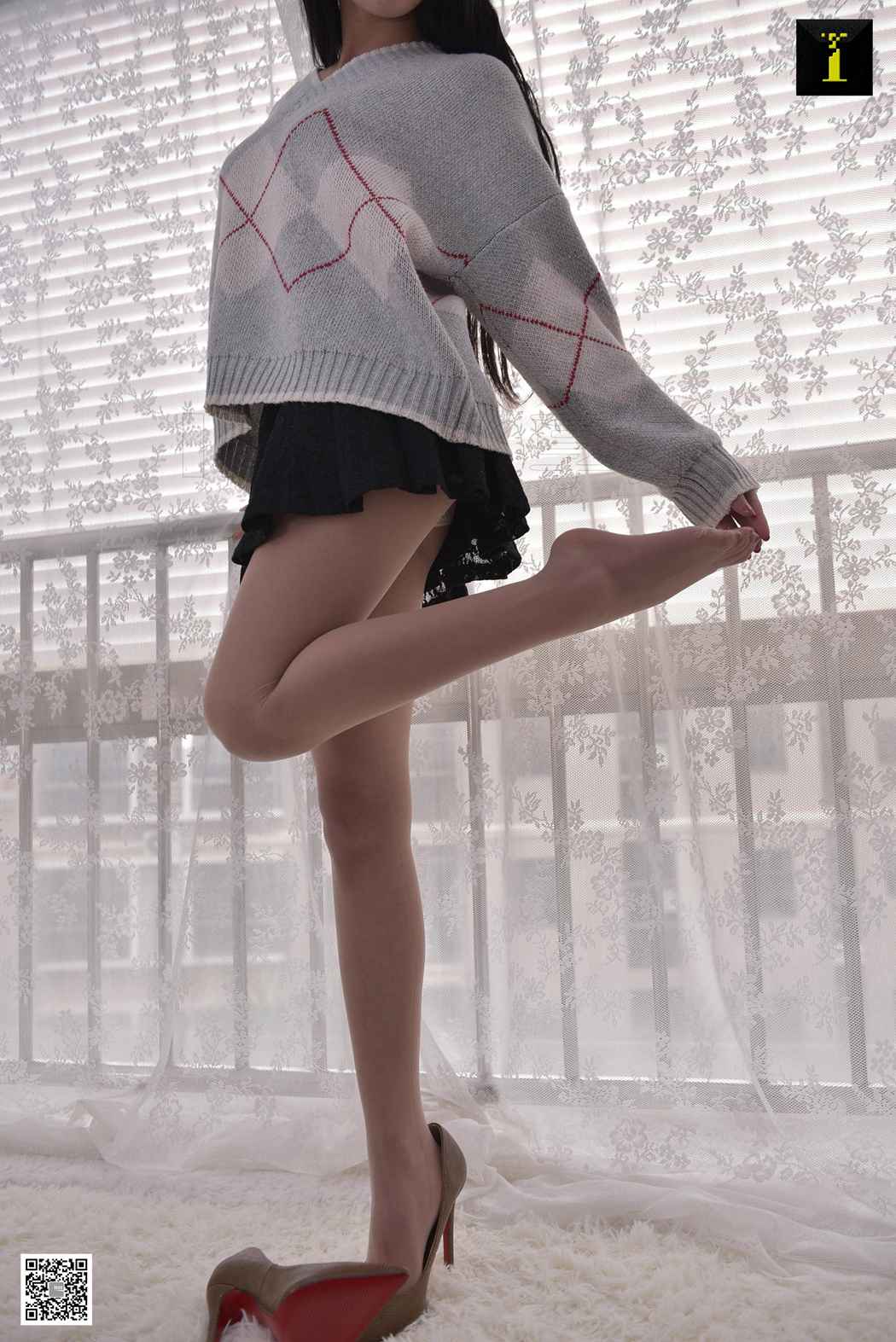 图片[24]-[IESS异思趣向] 2019.11.11 丝享家  606： 叶子《娇小叶子的毛衣》在线浏览 – 速更版-美库