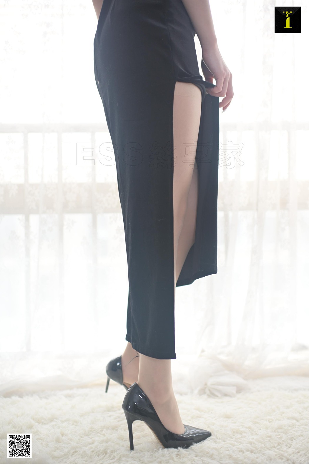 图片[91]-[IESS异思趣向] 2019.11.11 丝享家 607： 秋秋《云芝长款开衩旗袍》在线浏览 – 速更版-美库