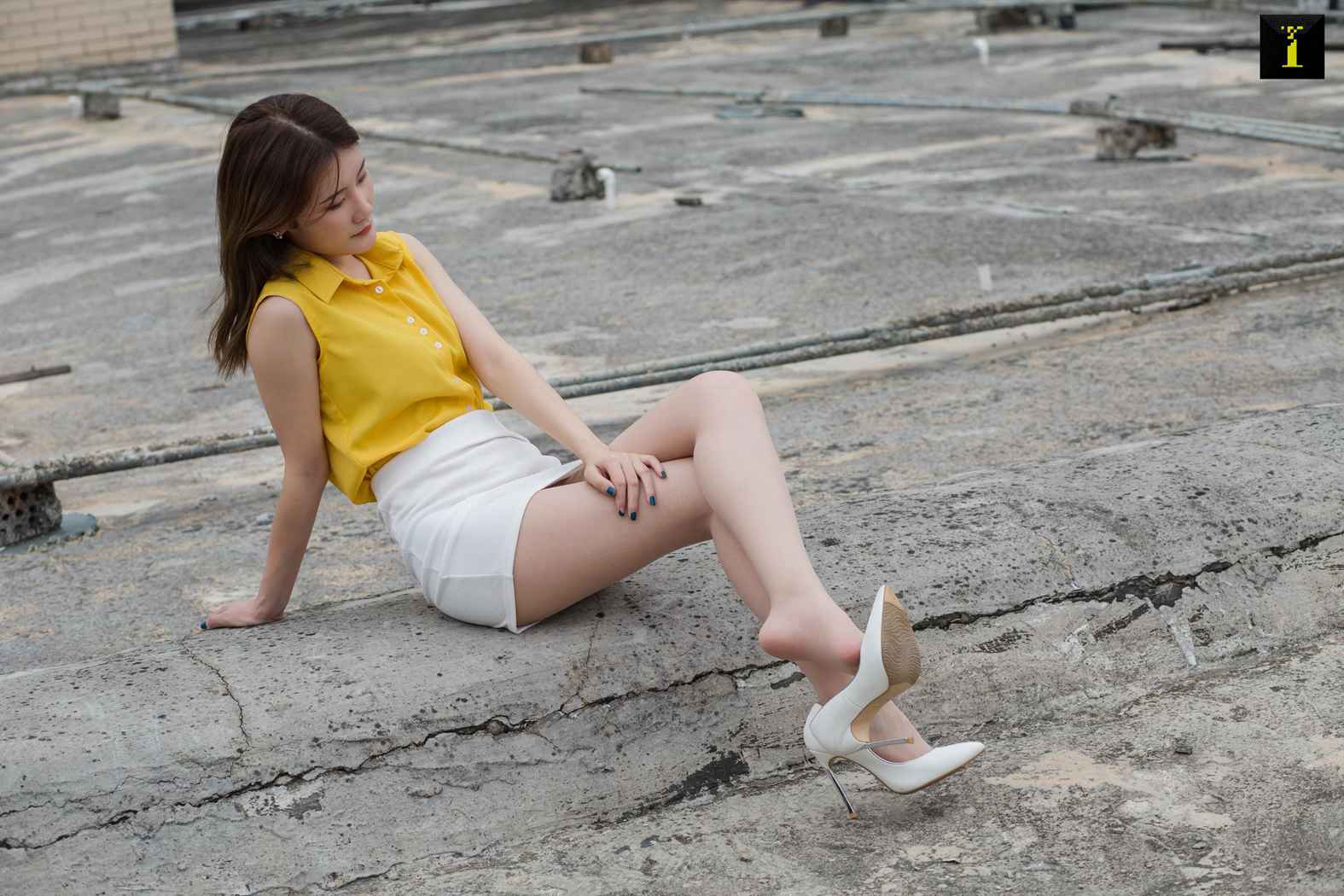 图片[64]-[IESS异思趣向] 2019.11.13 丝享家617：紫薇《楼顶玩耍的紫薇》在线浏览 – 速更版-美库