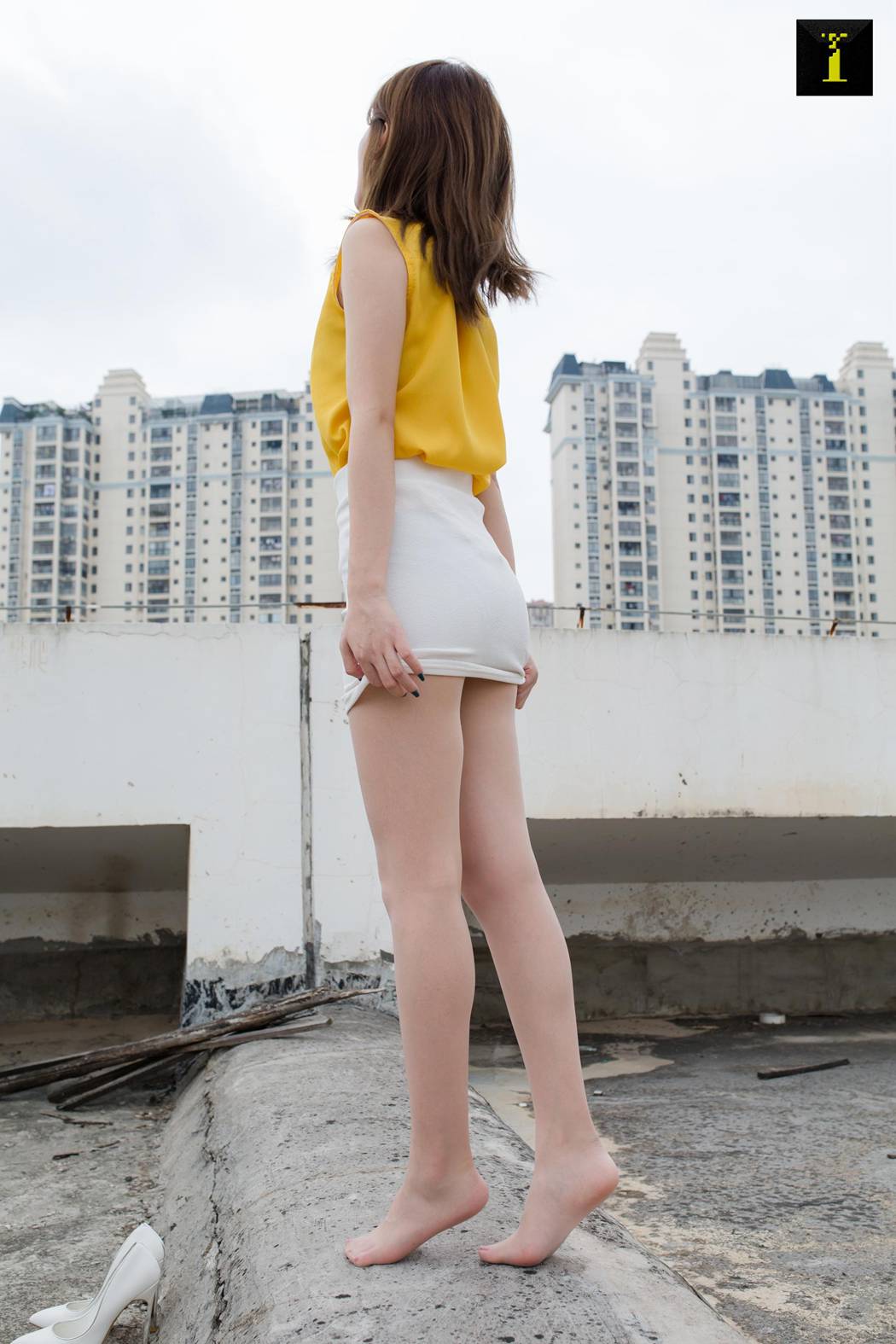 图片[80]-[IESS异思趣向] 2019.11.13 丝享家617：紫薇《楼顶玩耍的紫薇》在线浏览 – 速更版-美库