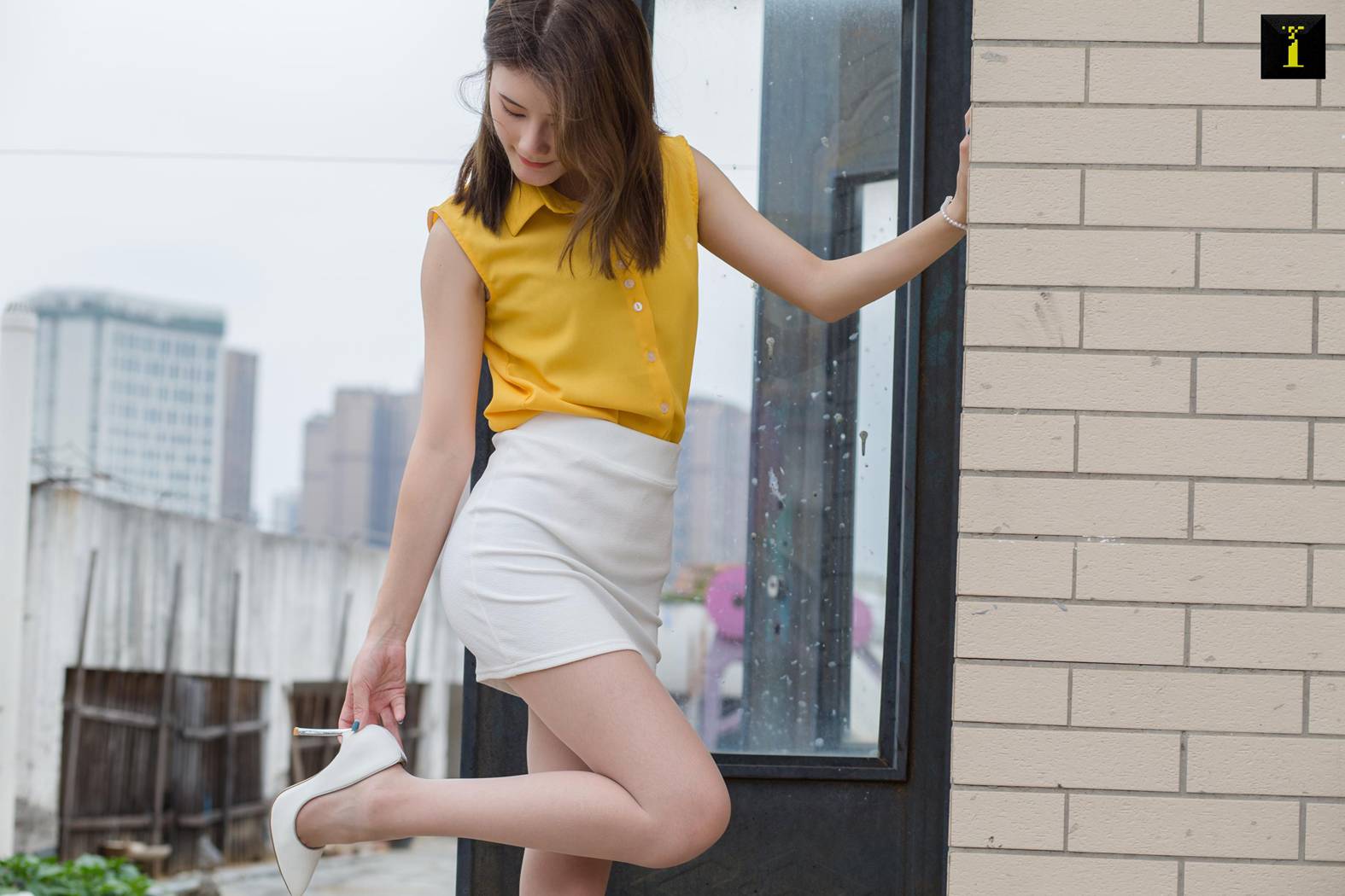 图片[91]-[IESS异思趣向] 2019.11.13 丝享家617：紫薇《楼顶玩耍的紫薇》在线浏览 – 速更版-美库