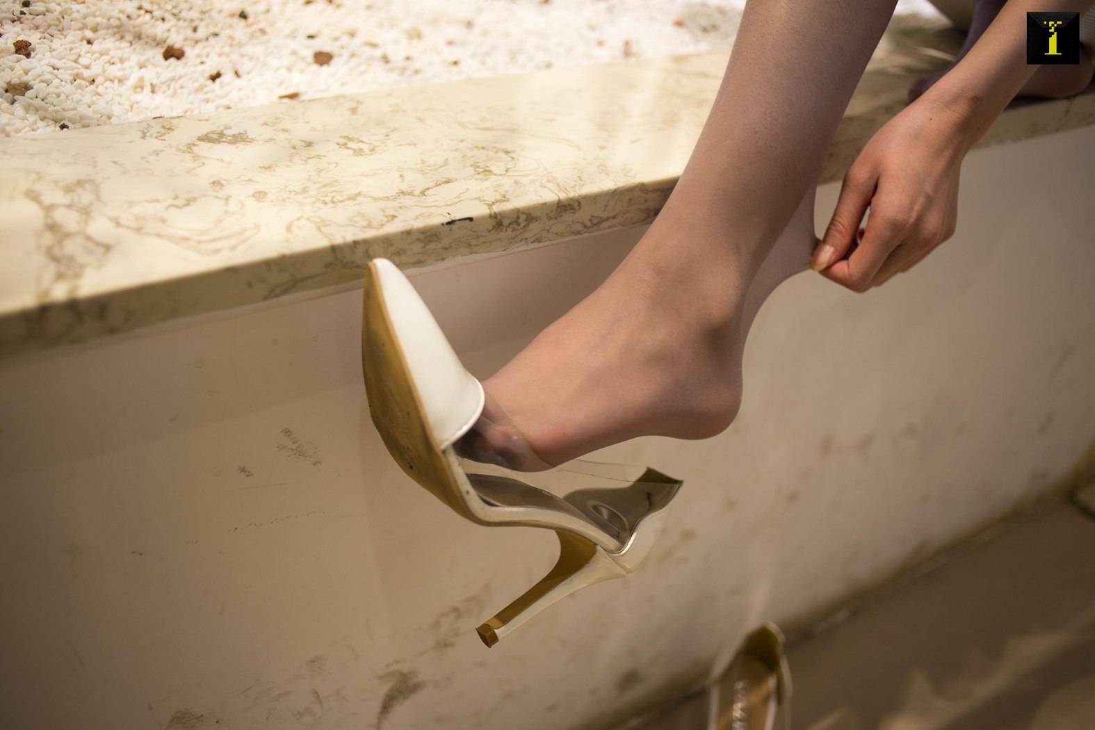 图片[61]-[IESS异思趣向] 2019.11.21 丝享家622：熙熙《温婉女子熙熙》在线浏览 – 速更版-美库