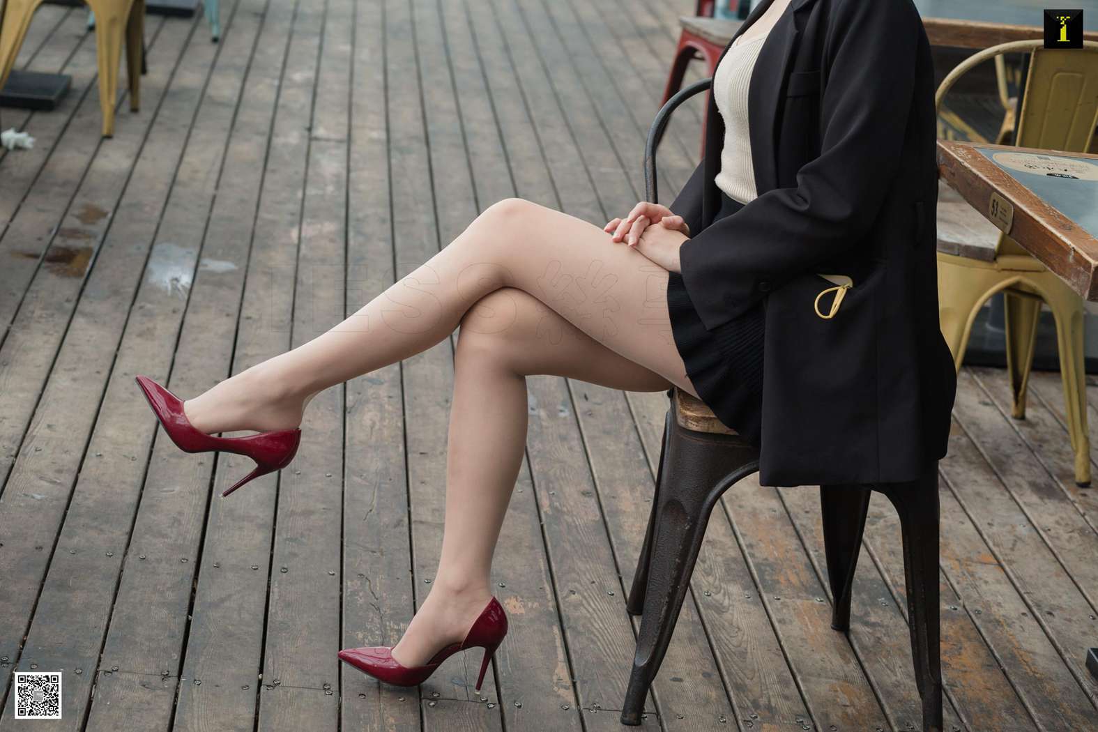 图片[50]-[IESS异思趣向] 2019.12.19 丝享家641：秋秋《秋领班的午休时间》在线浏览 – 速更版-美库