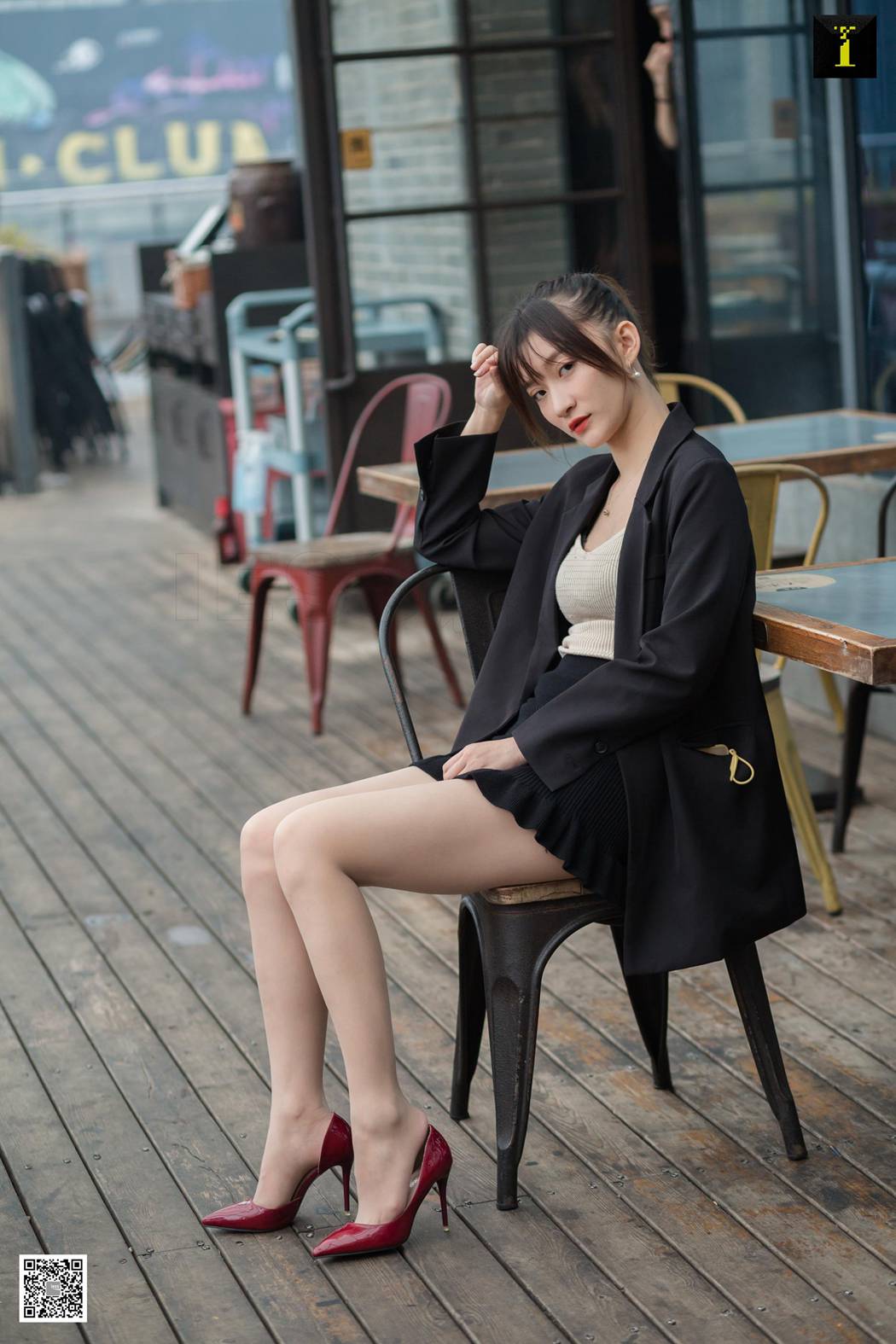 图片[95]-[IESS异思趣向] 2019.12.19 丝享家641：秋秋《秋领班的午休时间》在线浏览 – 速更版-美库