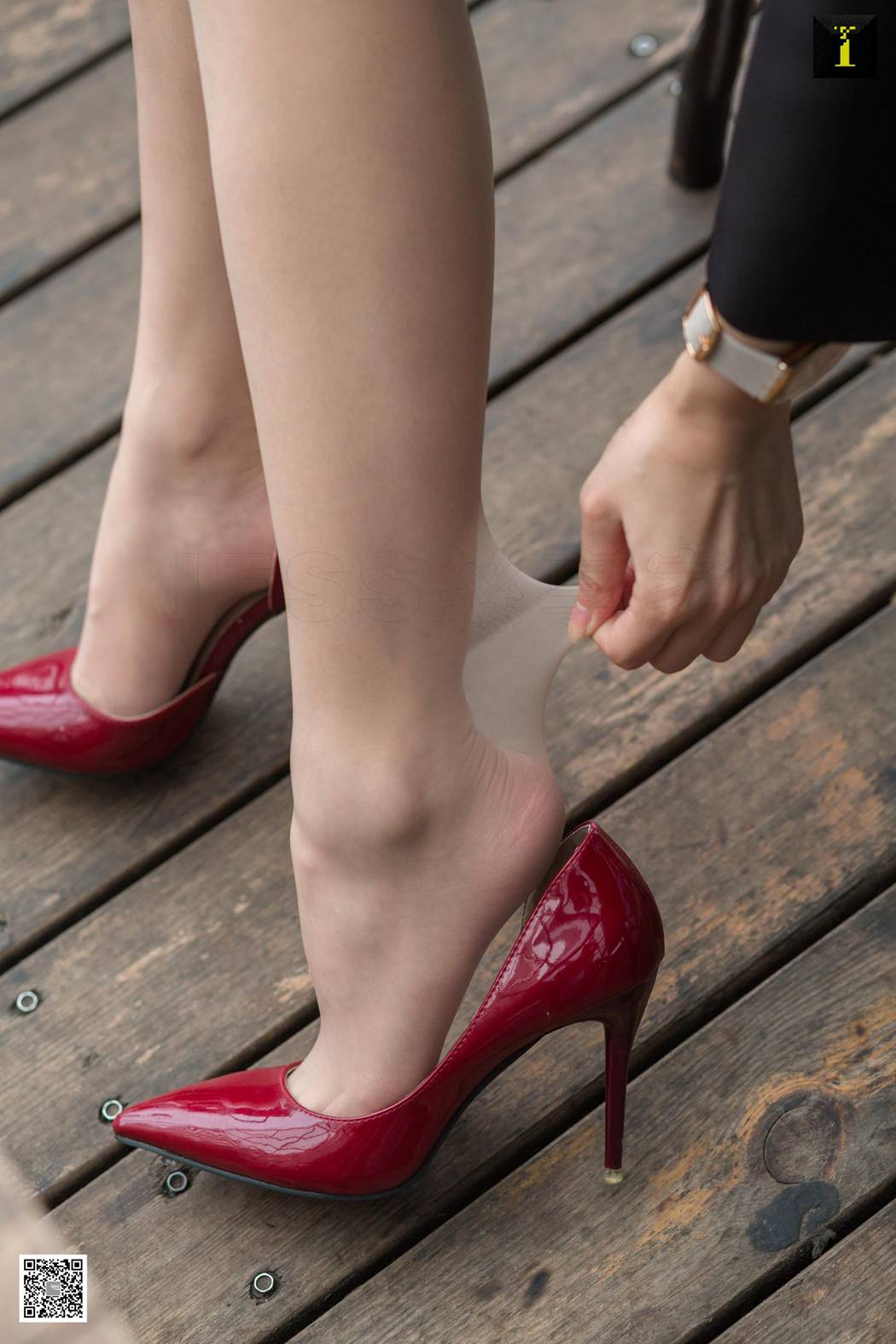 图片[10]-[IESS异思趣向] 2019.12.19 丝享家641：秋秋《秋领班的午休时间》在线浏览 – 速更版-美库