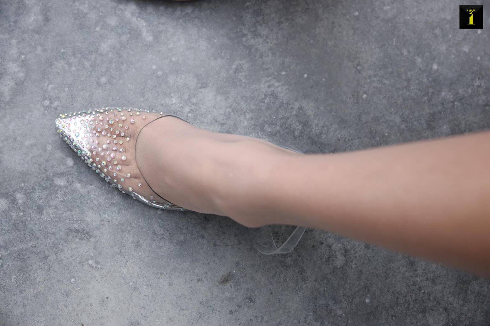 图片[15]-[IESS异思趣向] 2019.12.04 丝享家630：婉萍《婉萍淑女的小香风》在线浏览 – 速更版-美库