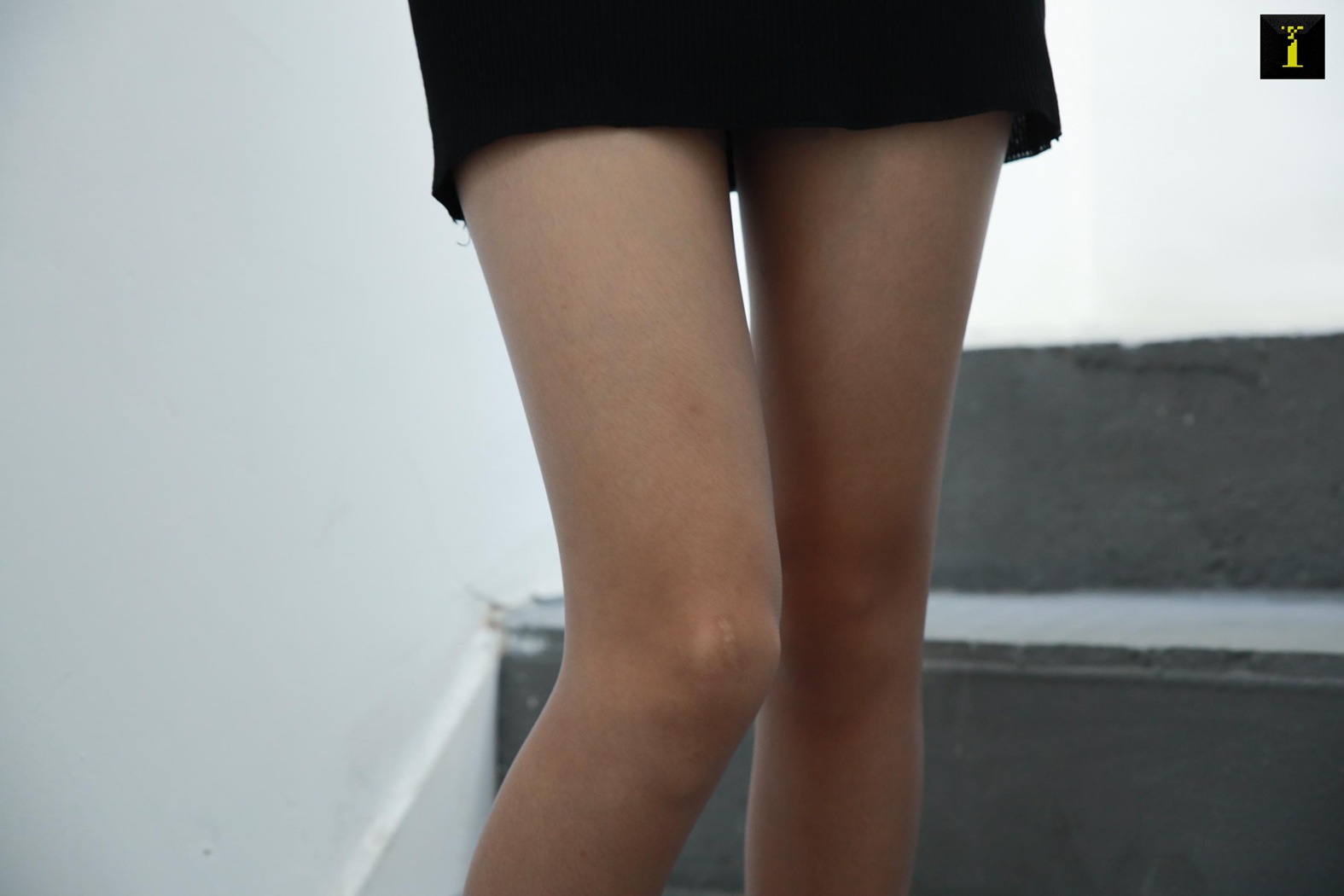 图片[66]-[IESS异思趣向] 2019.12.12 丝享家636：婉萍《婉萍的绿色平底鞋》在线浏览 – 速更版-美库