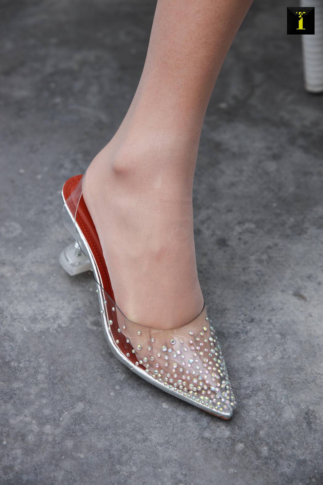 图片[93]-[IESS异思趣向] 2019.12.04 丝享家630：婉萍《婉萍淑女的小香风》在线浏览 – 速更版-美库