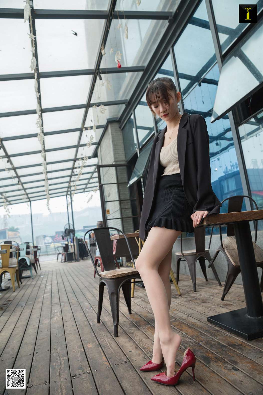 图片[57]-[IESS异思趣向] 2019.12.19 丝享家641：秋秋《秋领班的午休时间》在线浏览 – 速更版-美库