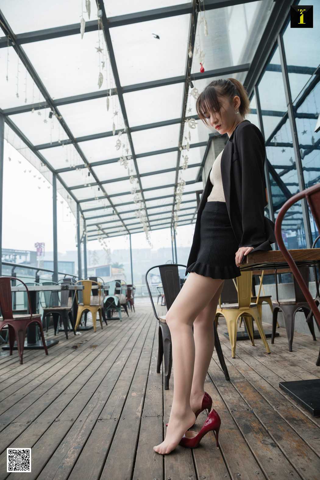 图片[41]-[IESS异思趣向] 2019.12.19 丝享家641：秋秋《秋领班的午休时间》在线浏览 – 速更版-美库