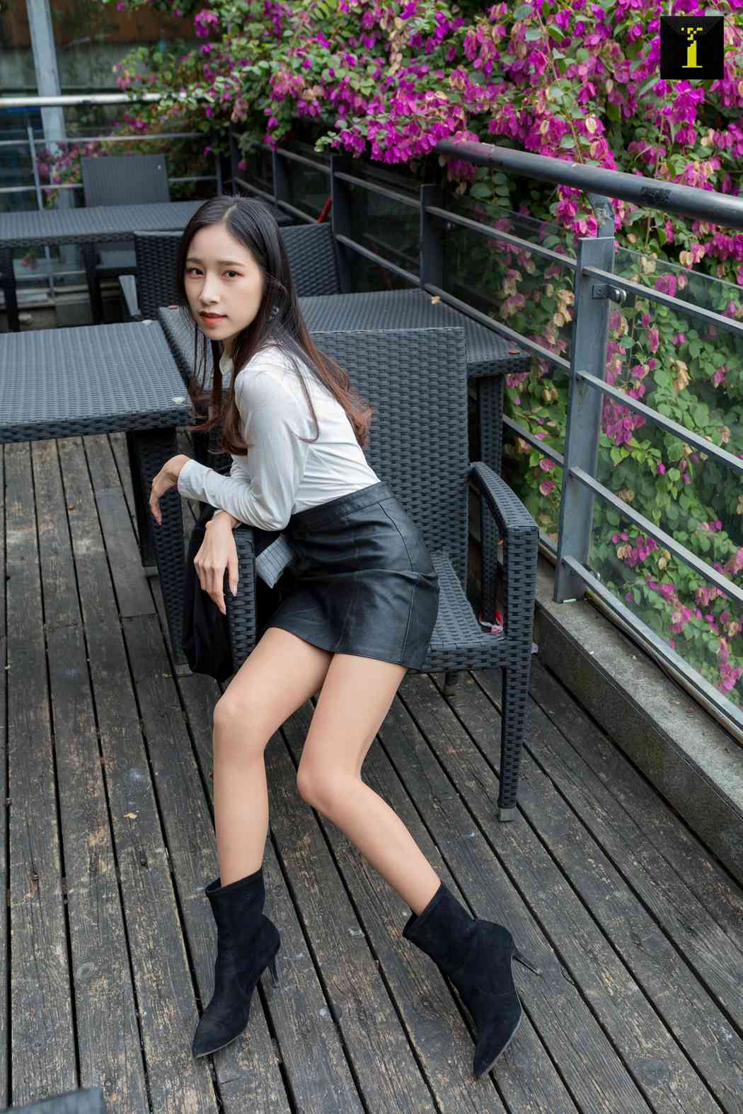 图片[89]-[IESS异思趣向] 2019.12.13 丝享家637：美子《美子与三角梅》在线浏览 – 速更版-美库