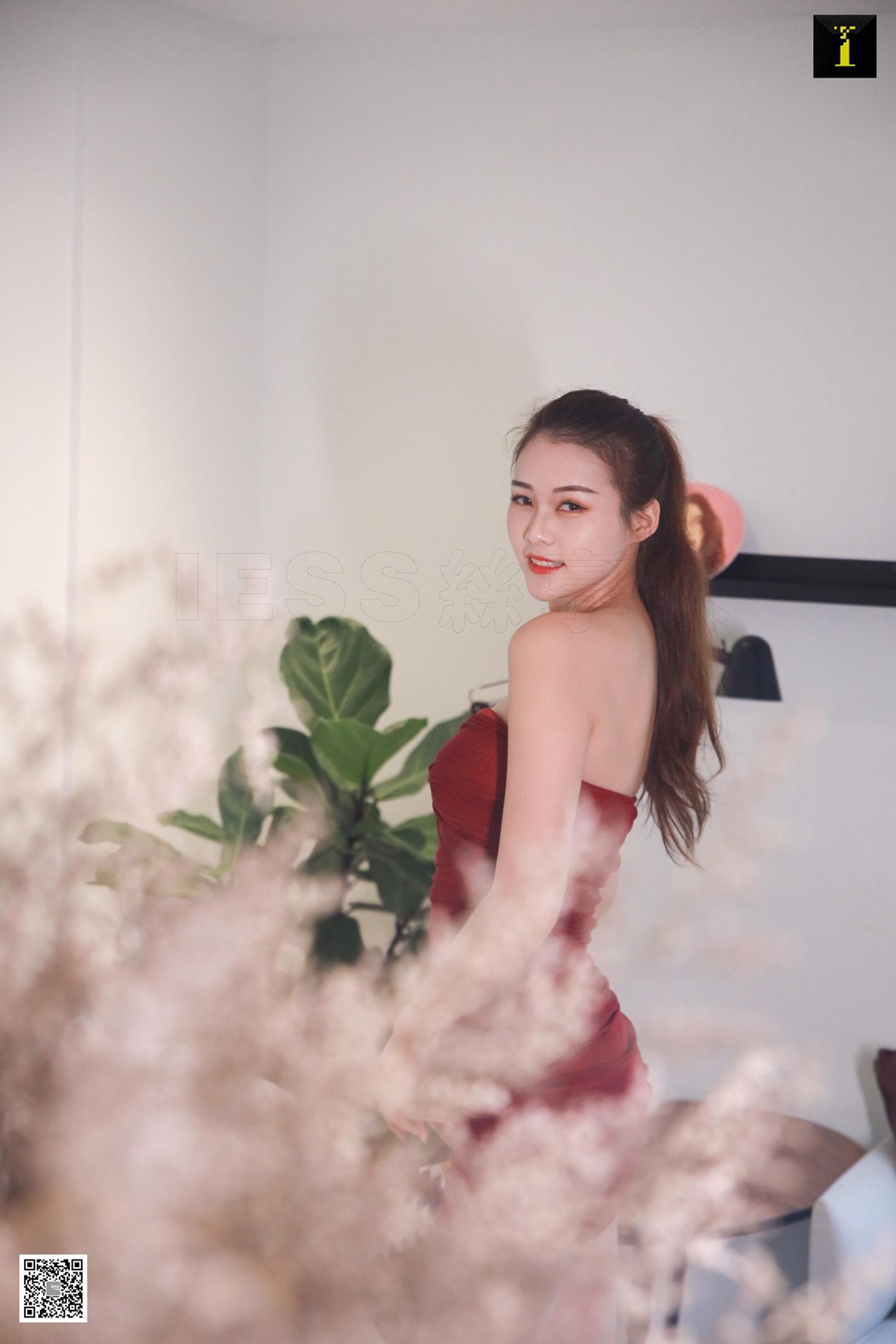 图片[46]-[IESS异思趣向] 2020.01.01 丝享家 649 九妹《九妹喜迎2020年》在线浏览 – 速更版-美库