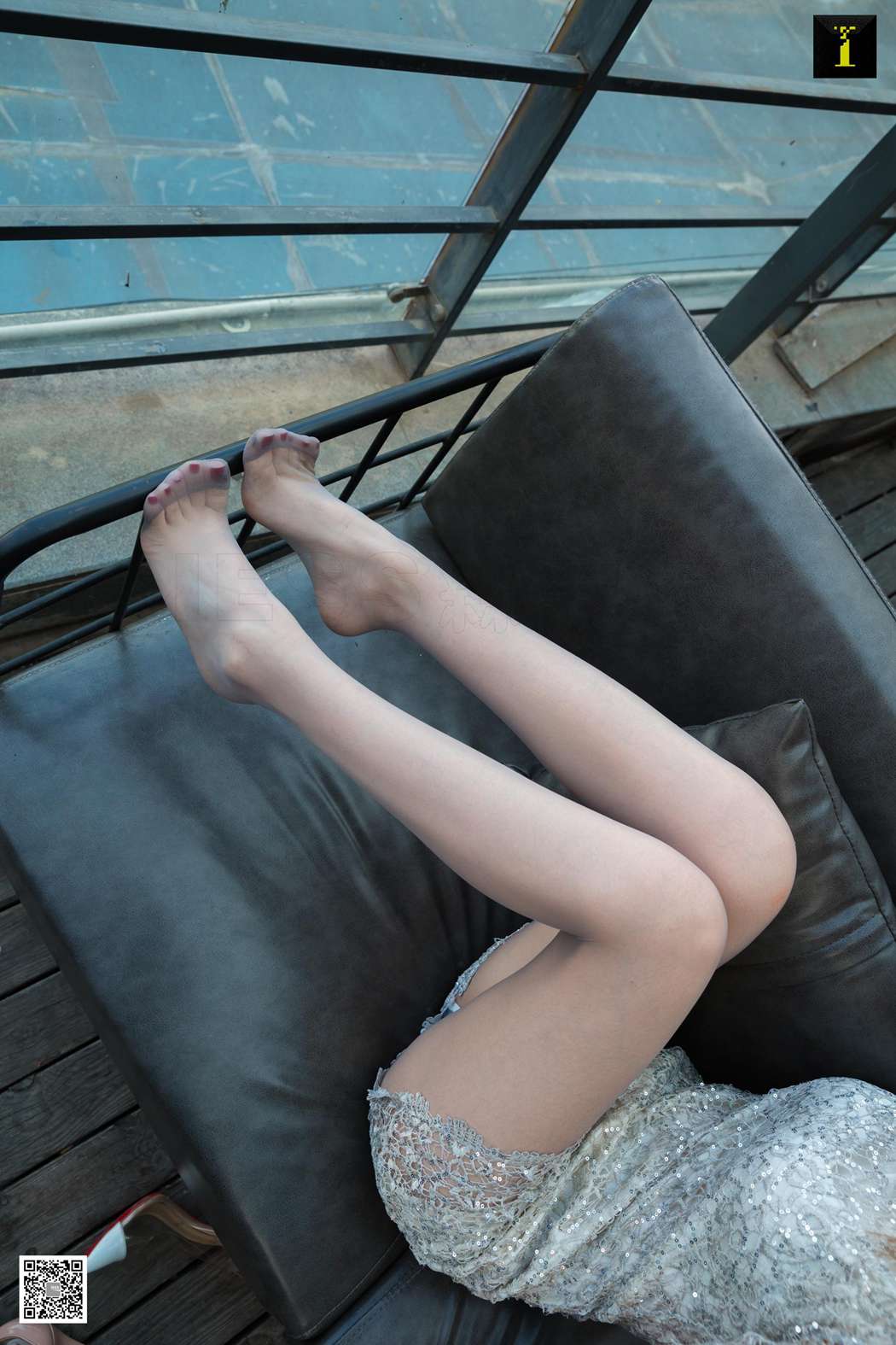 图片[77]-[IESS异思趣向] 2020.01.02 丝享家 650 紫薇《湖畔旁的紫薇》在线浏览 – 速更版-美库