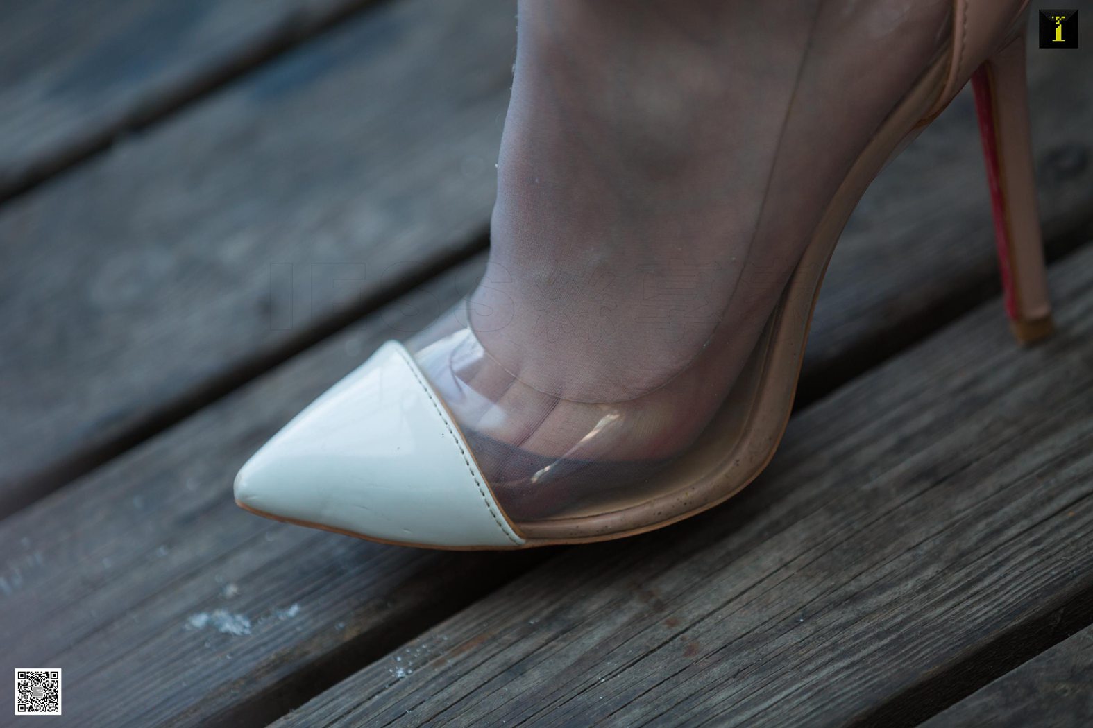 图片[20]-[IESS异思趣向] 2020.01.02 丝享家 650 紫薇《湖畔旁的紫薇》在线浏览 – 速更版-美库