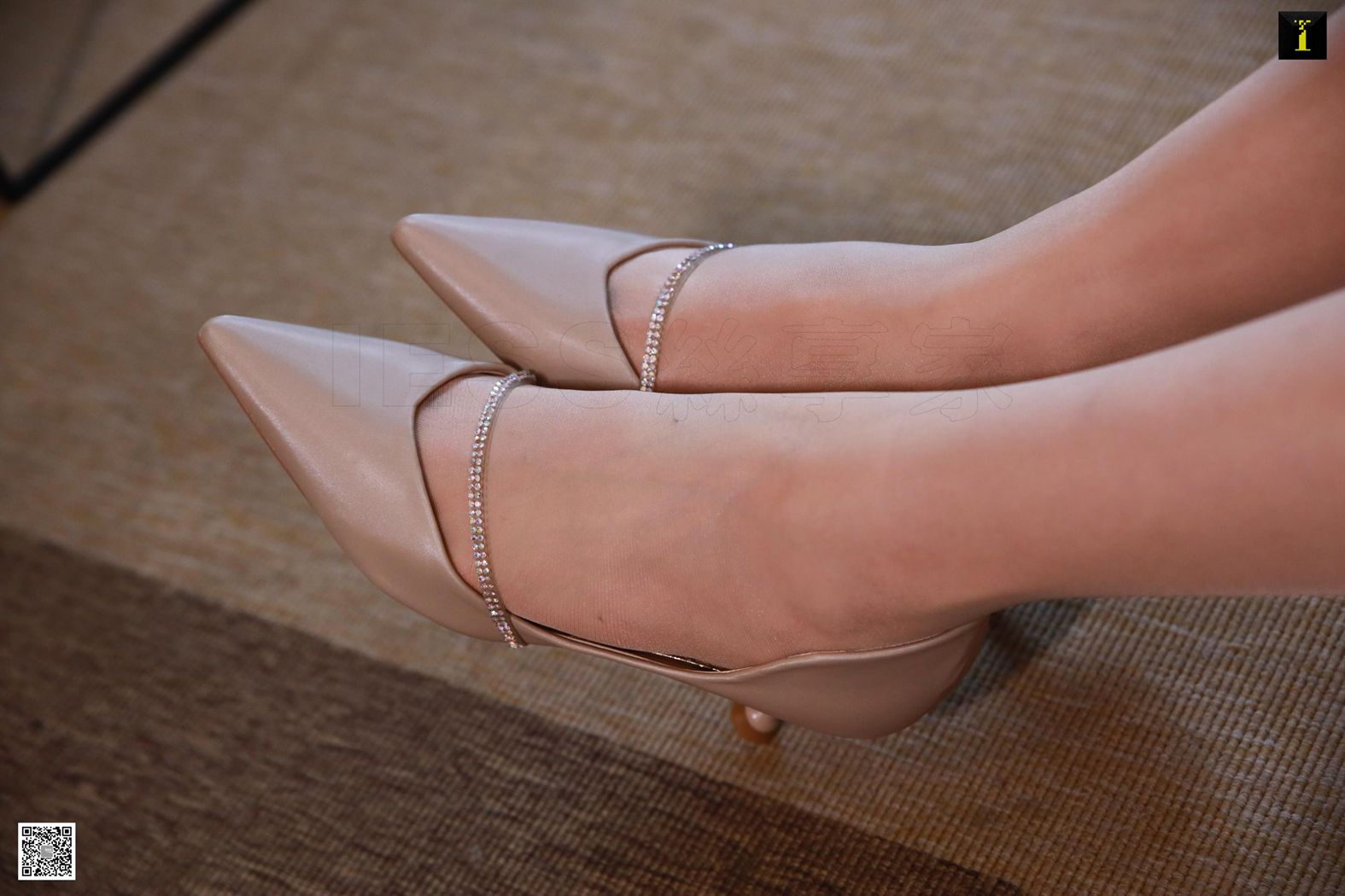 图片[90]-[IESS异思趣向] 2020.01.01 丝享家 649 九妹《九妹喜迎2020年》在线浏览 – 速更版-美库