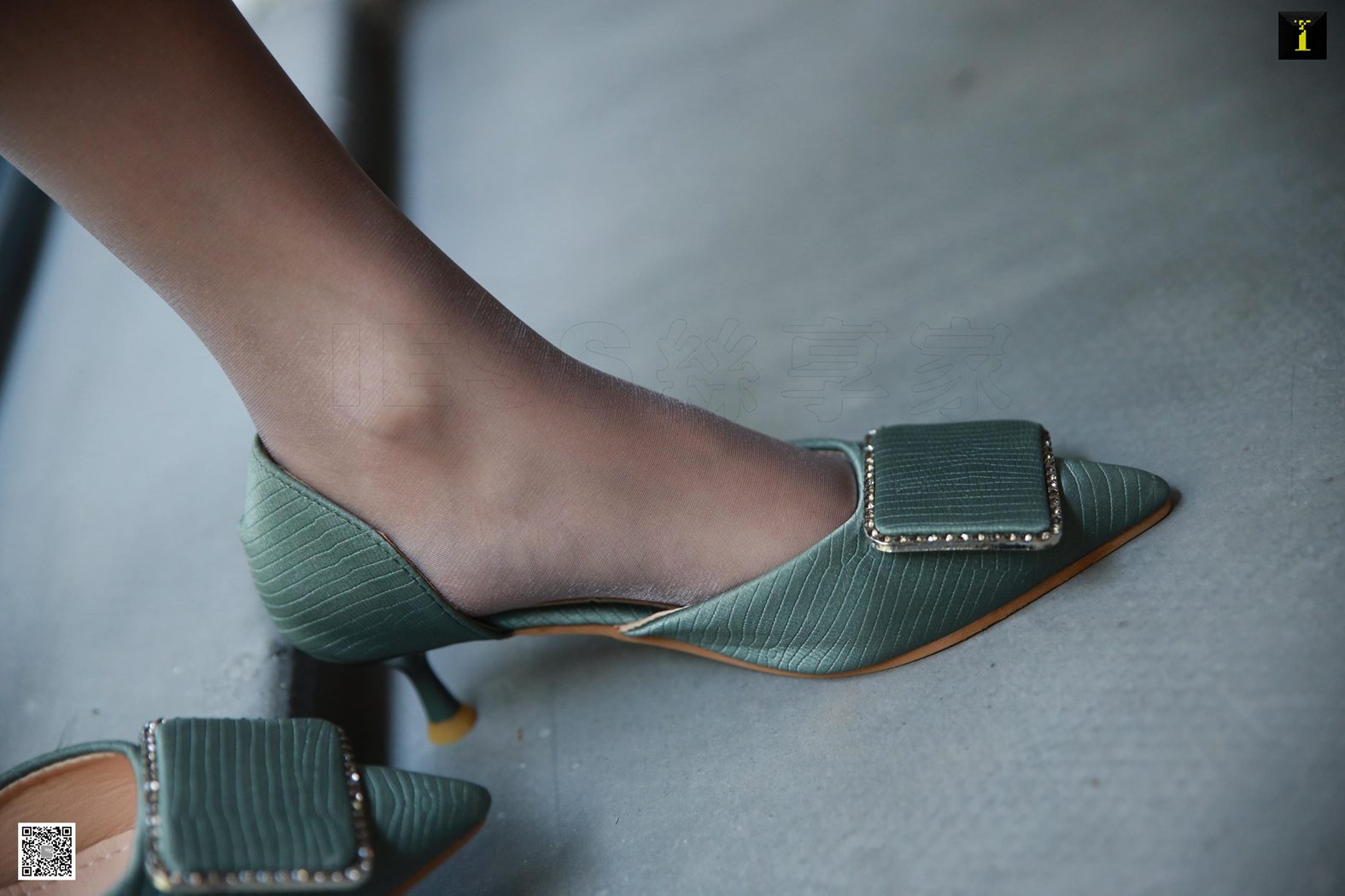 图片[74]-[IESS异思趣向] 2020.01.07 丝享家 652 婉萍《春色满园关不住》在线浏览 – 速更版-美库