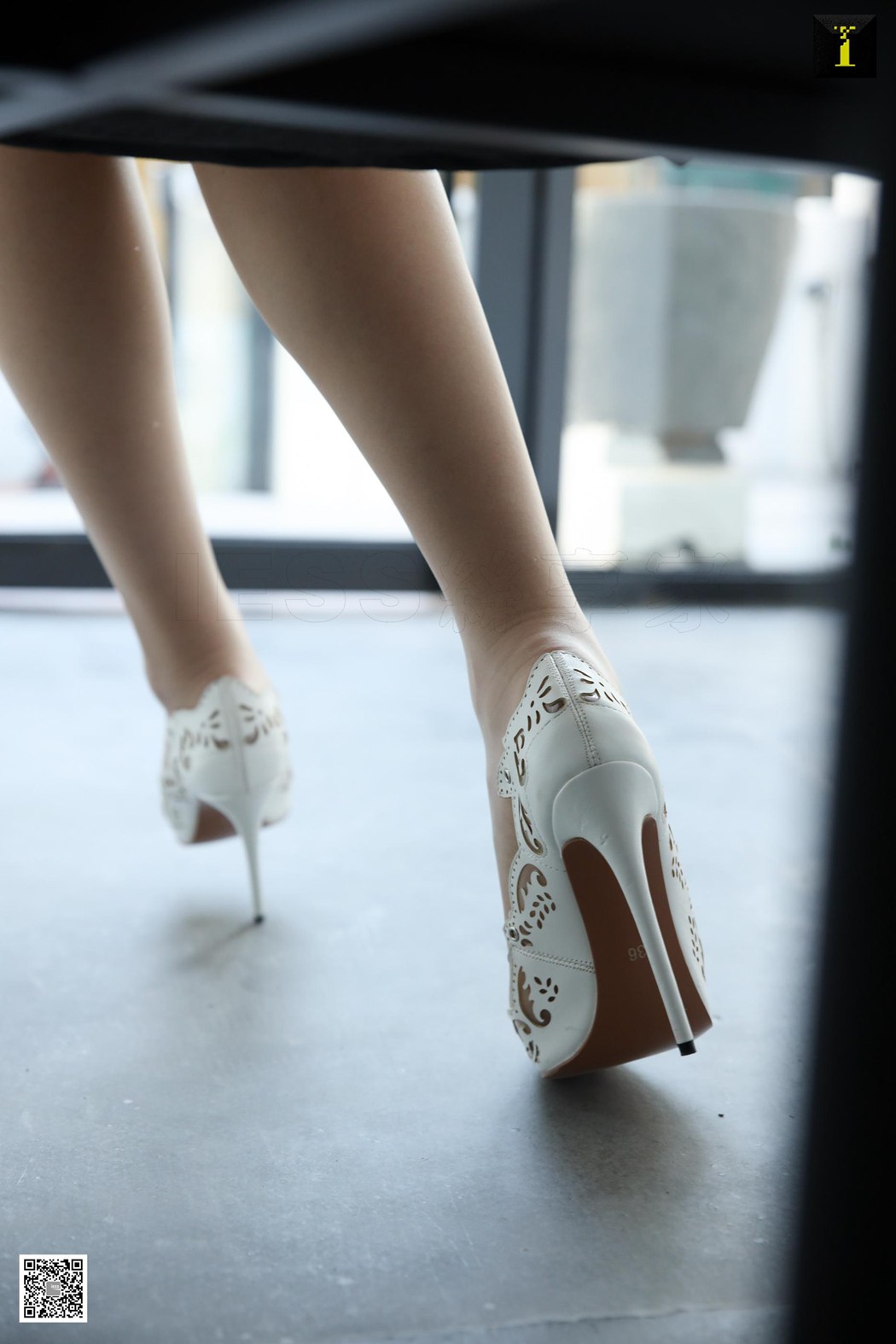 图片[33]-[IESS异思趣向] 2020.01.08 丝享家 653 羽西《雪白的羽西》在线浏览 – 速更版-美库