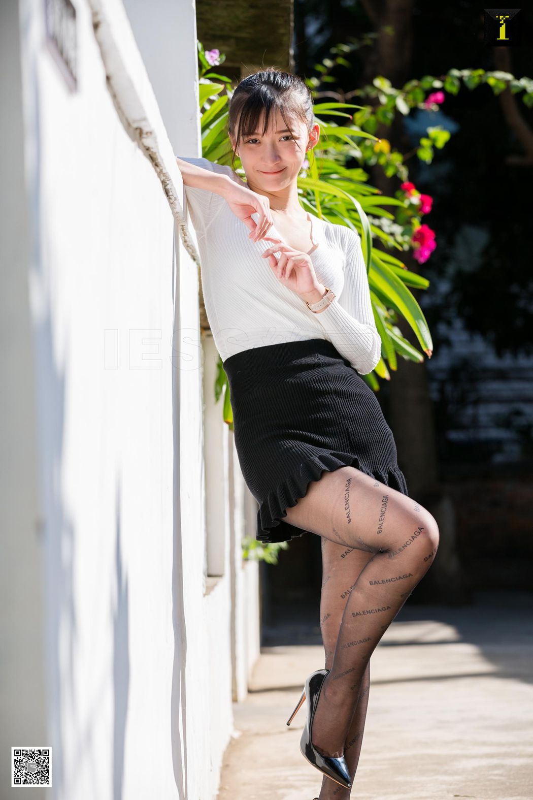 图片[65]-[IESS异思趣向] 2020.01.15 丝享家 658 秋秋《秋秋试穿网红袜》在线浏览 – 速更版-美库