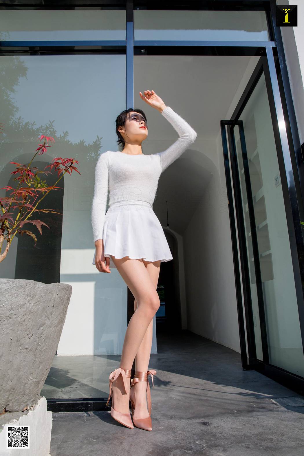 图片[15]-[IESS异思趣向] 2020.01.28 丝享家 665 小小《晒晒太阳杀杀菌》在线浏览 – 速更版-美库