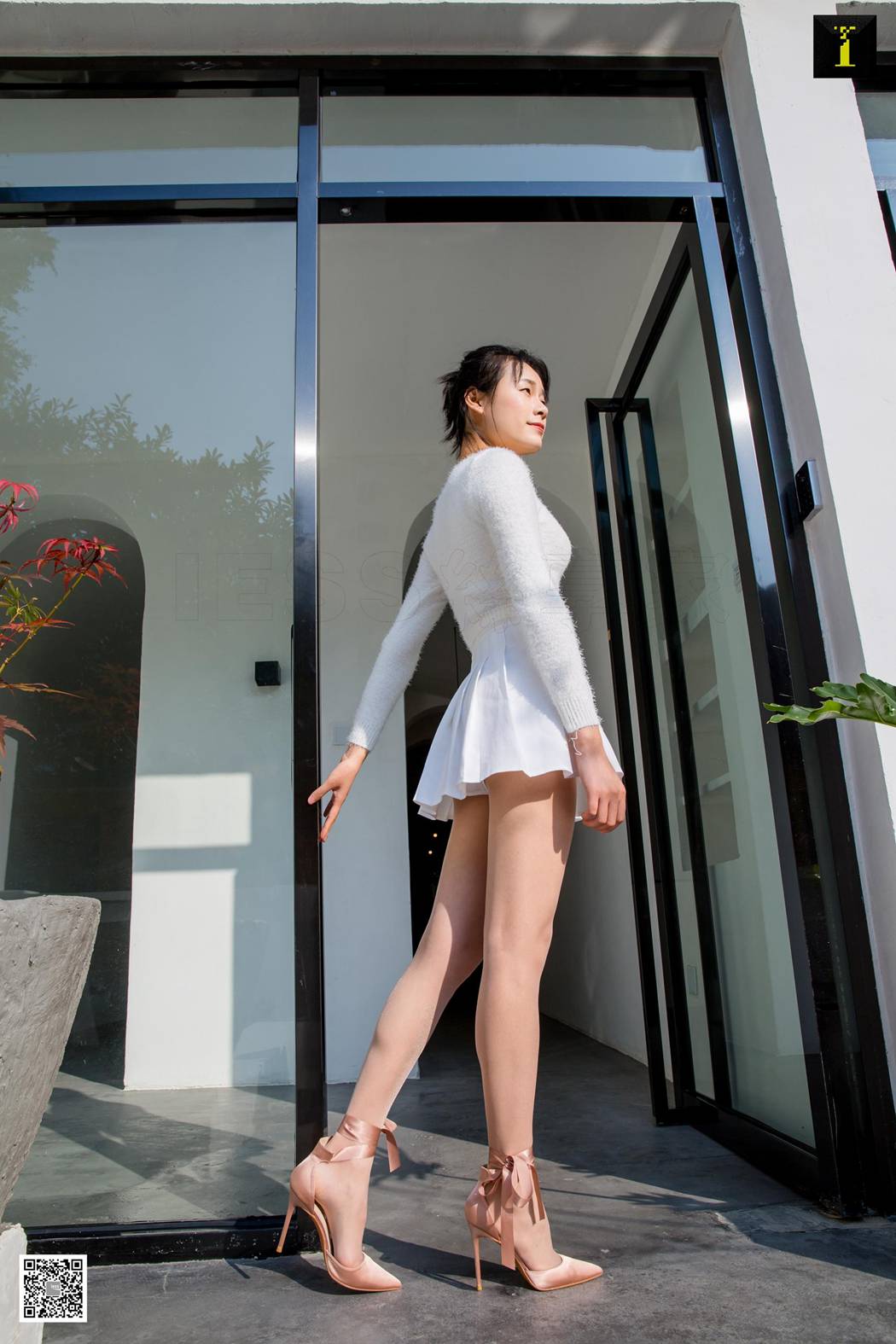 图片[71]-[IESS异思趣向] 2020.01.28 丝享家 665 小小《晒晒太阳杀杀菌》在线浏览 – 速更版-美库