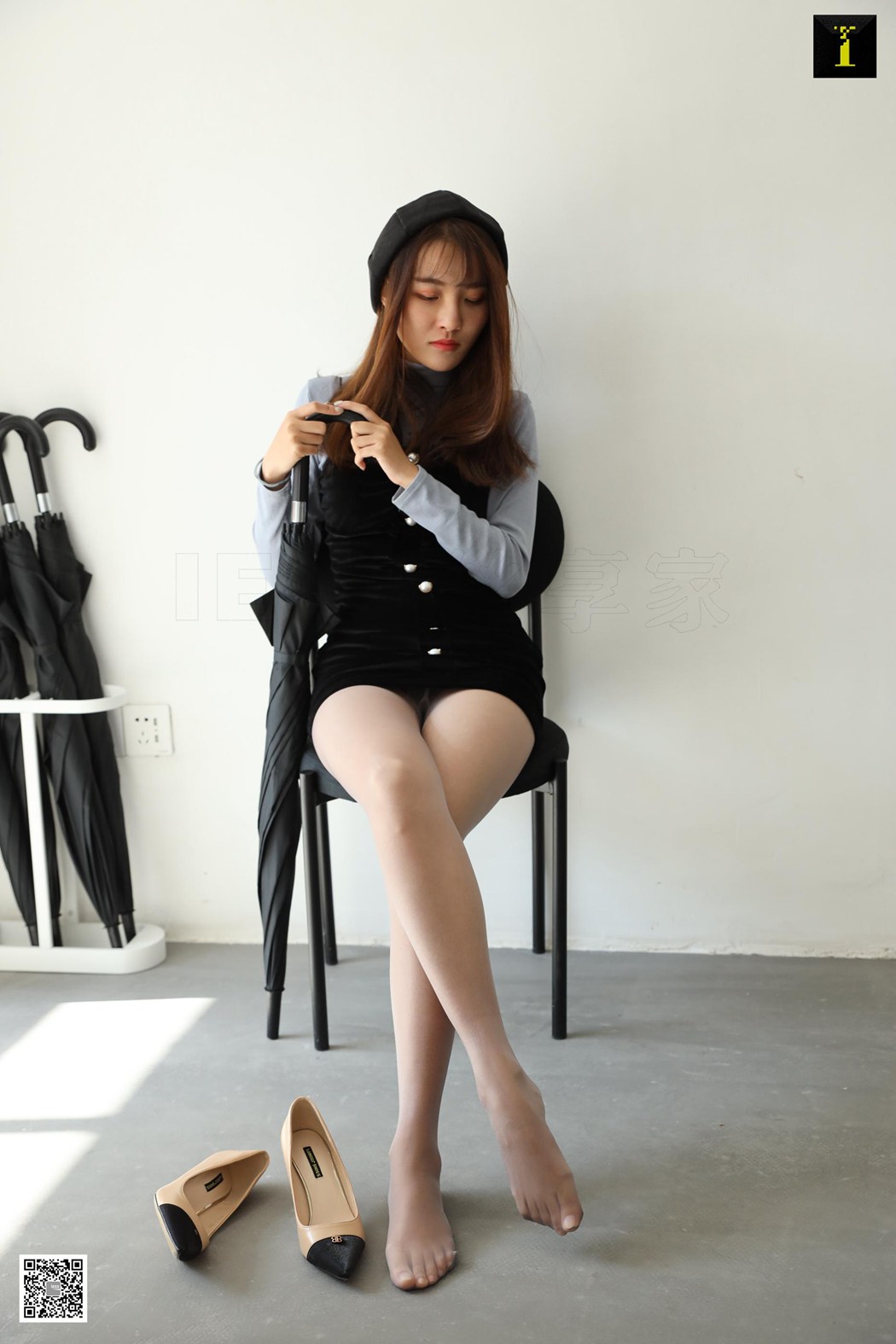 图片[23]-[IESS异思趣向] 2020.02.19 丝享家 683：婉萍《遛狗前的准备工作》在线浏览 – 速更版-美库