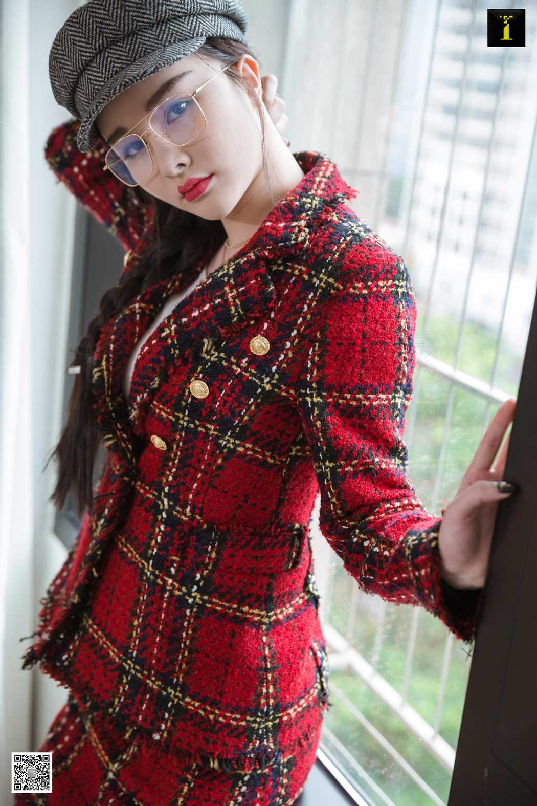 图片[3]-[IESS异思趣向] 2020.03.03 丝享家 692：喵姐《喵姐的英伦风套装》在线浏览 – 速更版-美库