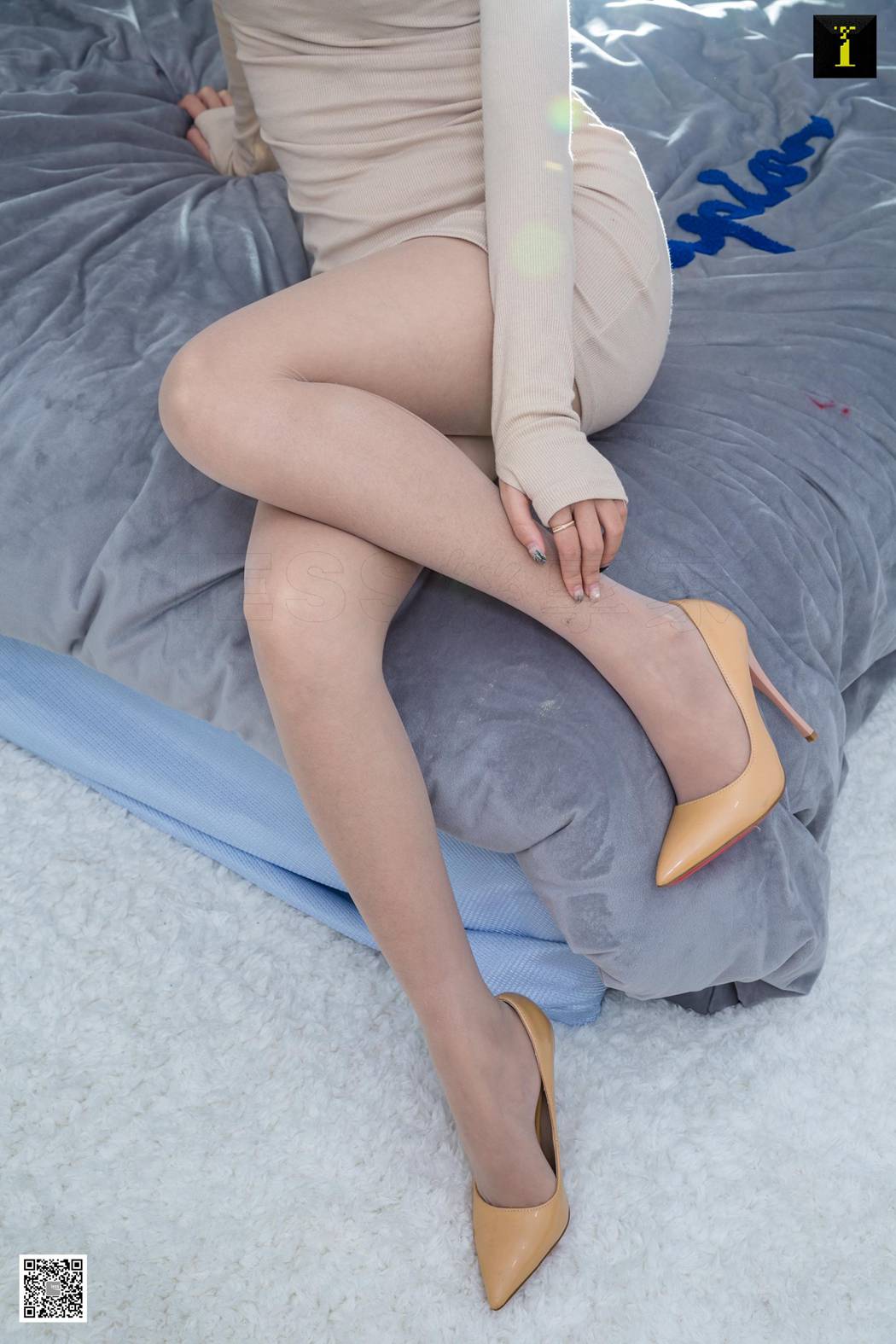 图片[94]-[IESS异思趣向] 2020.03.19 丝享家 703：婉萍《初恋裸色系》在线浏览 – 速更版-美库