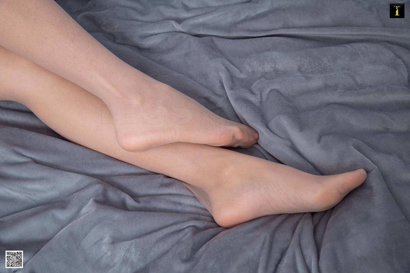 图片[3]-[IESS异思趣向] 2020.03.19 丝享家 703：婉萍《初恋裸色系》在线浏览 – 速更版-美库