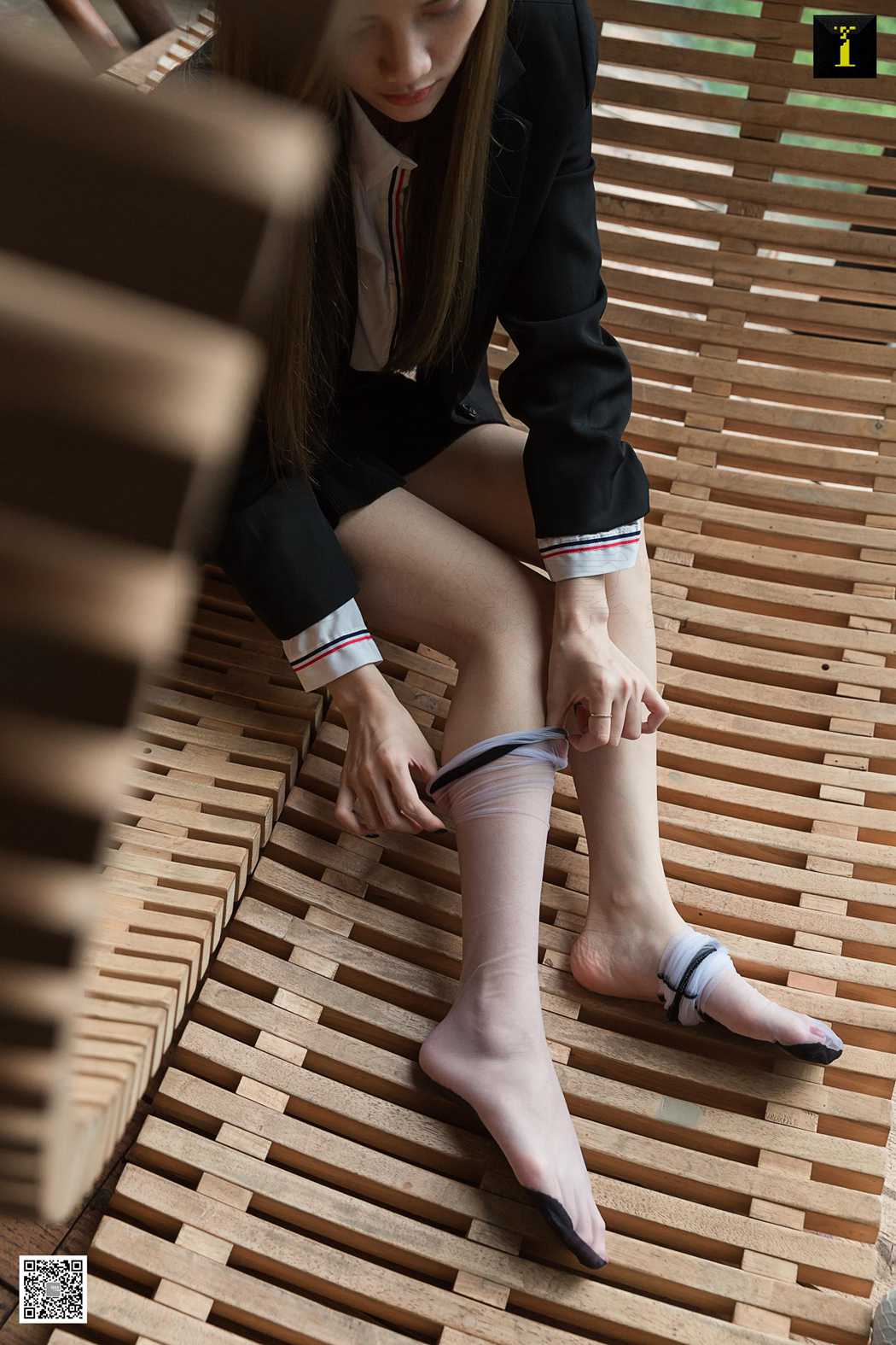 图片[90]-[IESS异思趣向] 2020.04.14 丝享家 721：羽西《鱼嘴与吊带袜》在线浏览 – 速更版-美库