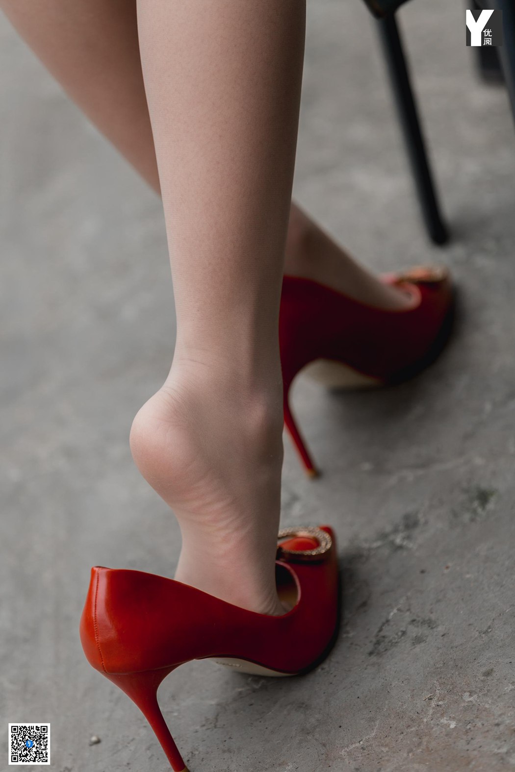 图片[84]-[IESS异思趣向] 2020.04.17 丝享家 722： 婉萍《探密旋转楼梯》在线浏览 – 速更版-美库