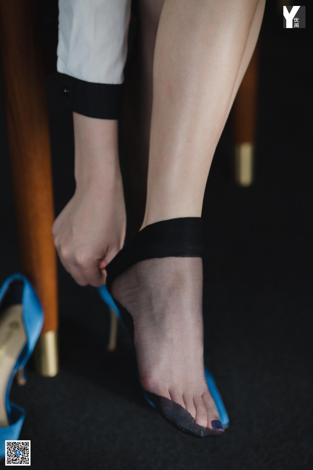 图片[31]-[IESS异思趣向] 2020.04.27 丝享家 727：小衫《老师的吊带袜》在线浏览 – 速更版-美库