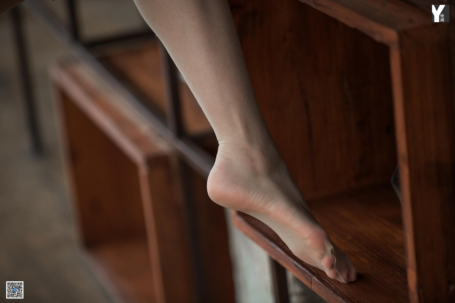 图片[35]-[IESS异思趣向] 2020.04.28 丝享家 728：羽西《长焦下的女模特》在线浏览 – 速更版-美库