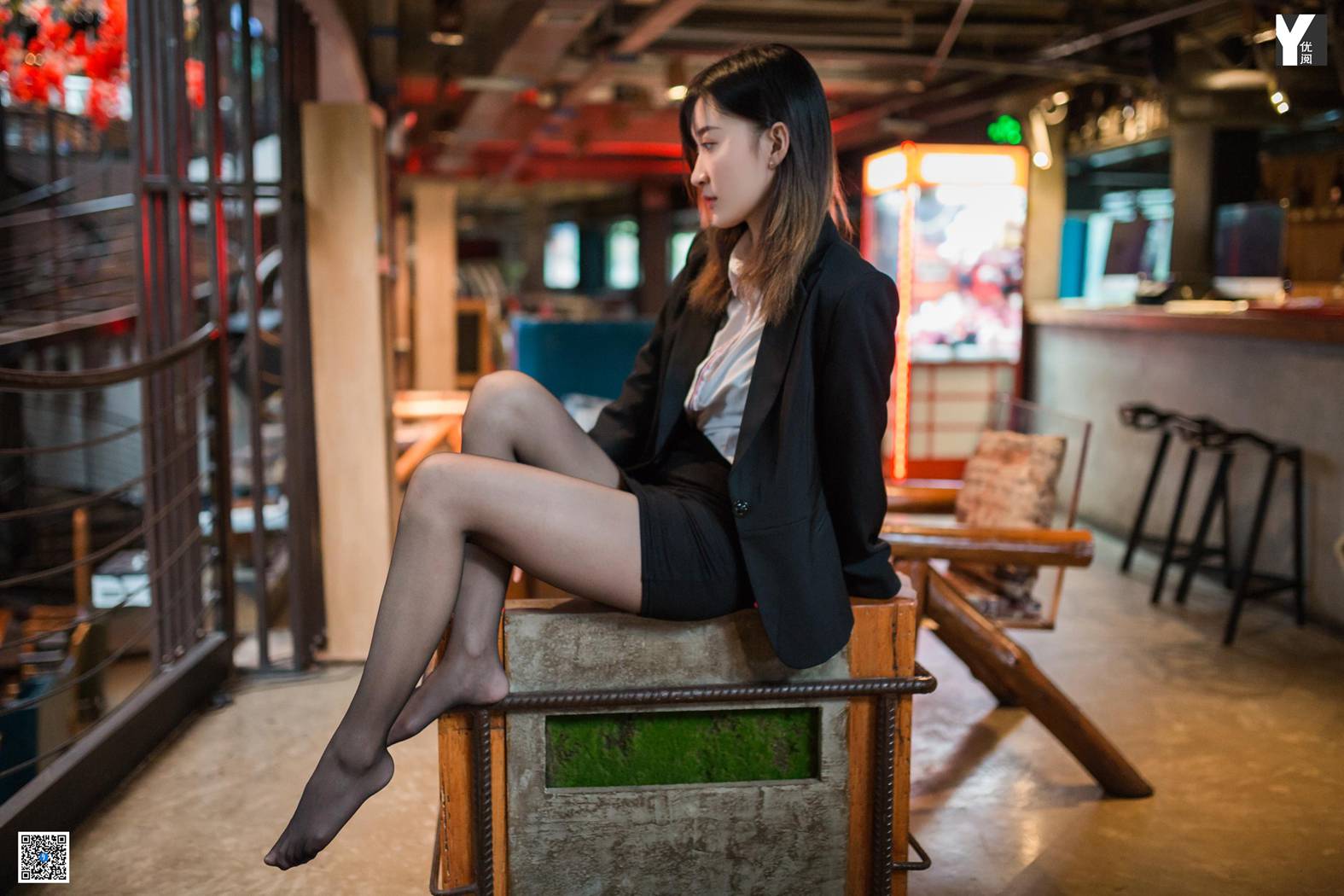 图片[42]-[IESS异思趣向] 2020.05.28 丝享家 750：秋秋《偏爱红色高跟鞋》在线浏览 – 速更版-美库