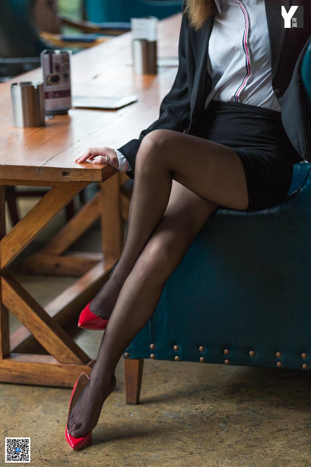 图片[46]-[IESS异思趣向] 2020.05.28 丝享家 750：秋秋《偏爱红色高跟鞋》在线浏览 – 速更版-美库